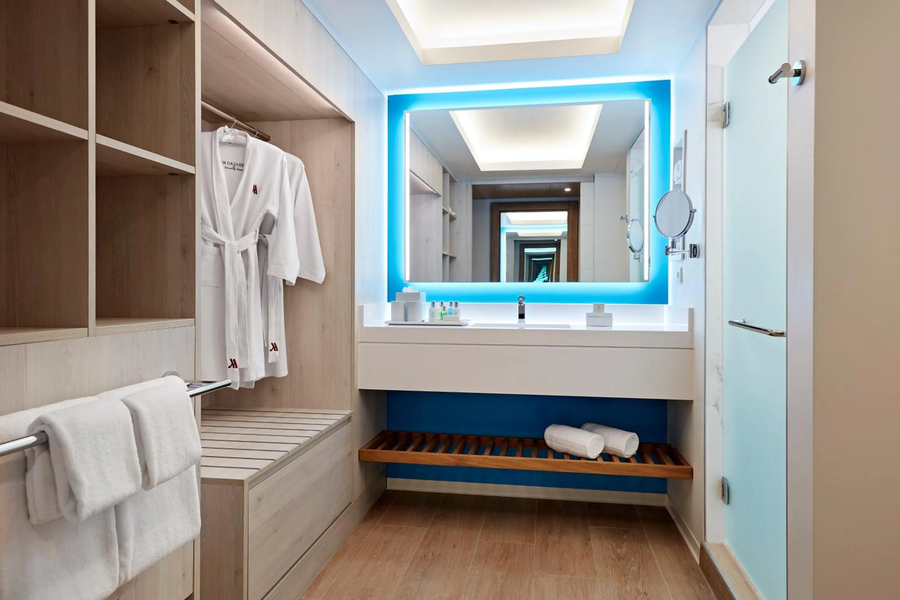 Bathroom in Curaçao Marriott Beach Resort