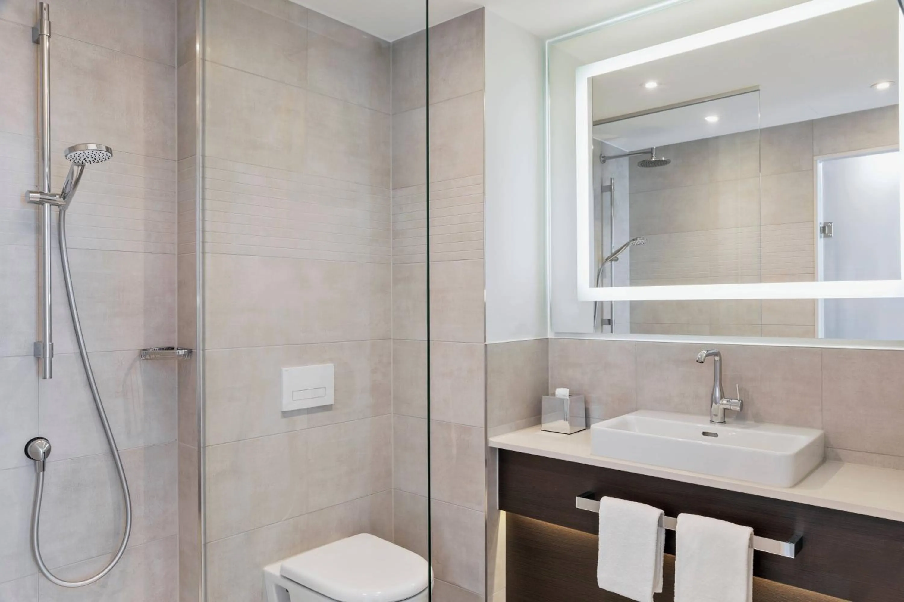 Bathroom in Courtyard by Marriott Munich Garching