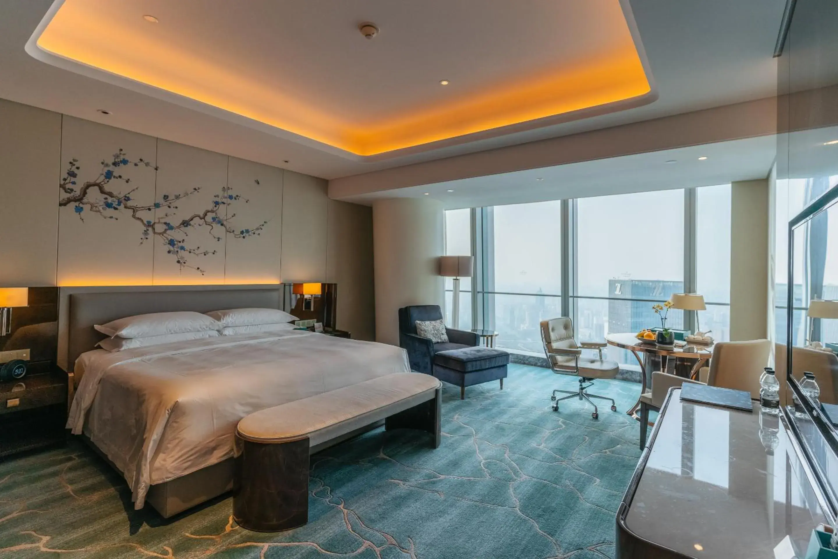 Deluxe King Room with Deluxe Benefit in Na Lotus Hotel, a Luxury Collection Hotel, Nanning Deluxe King Room with Deluxe Benefit in Na Lotus Hotel, a Luxury Collection Hotel, Nanning