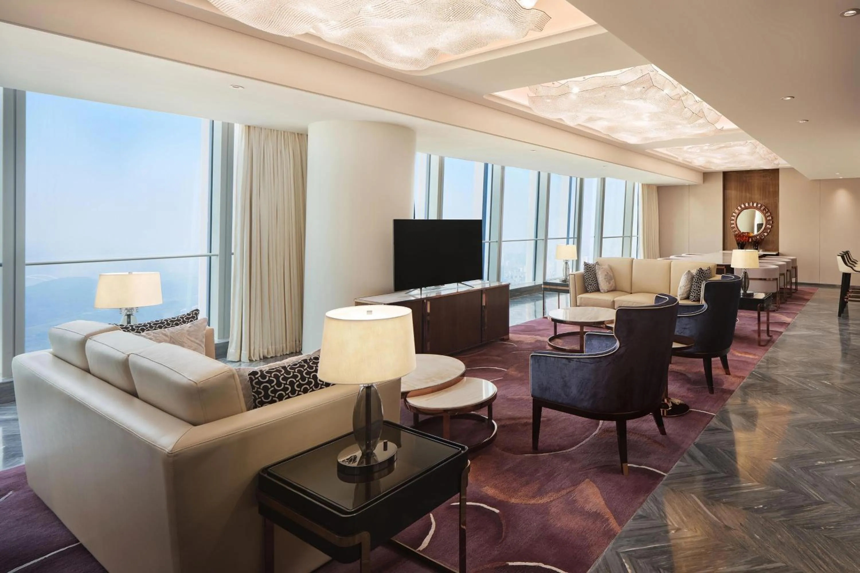 Living room in Na Lotus Hotel, a Luxury Collection Hotel, Nanning