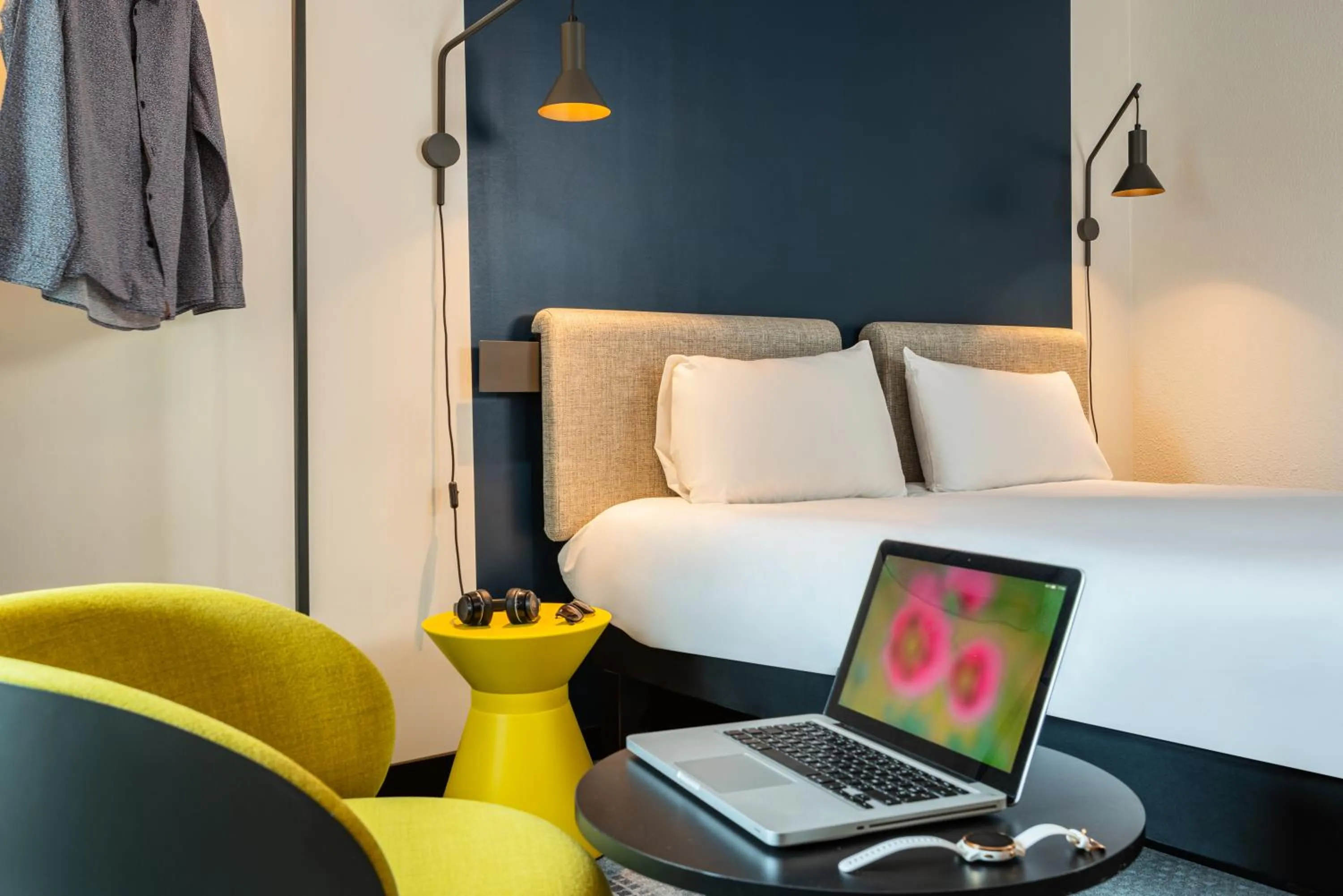 Bedroom, Bed in ibis Paris Coeur d'Orly Airport