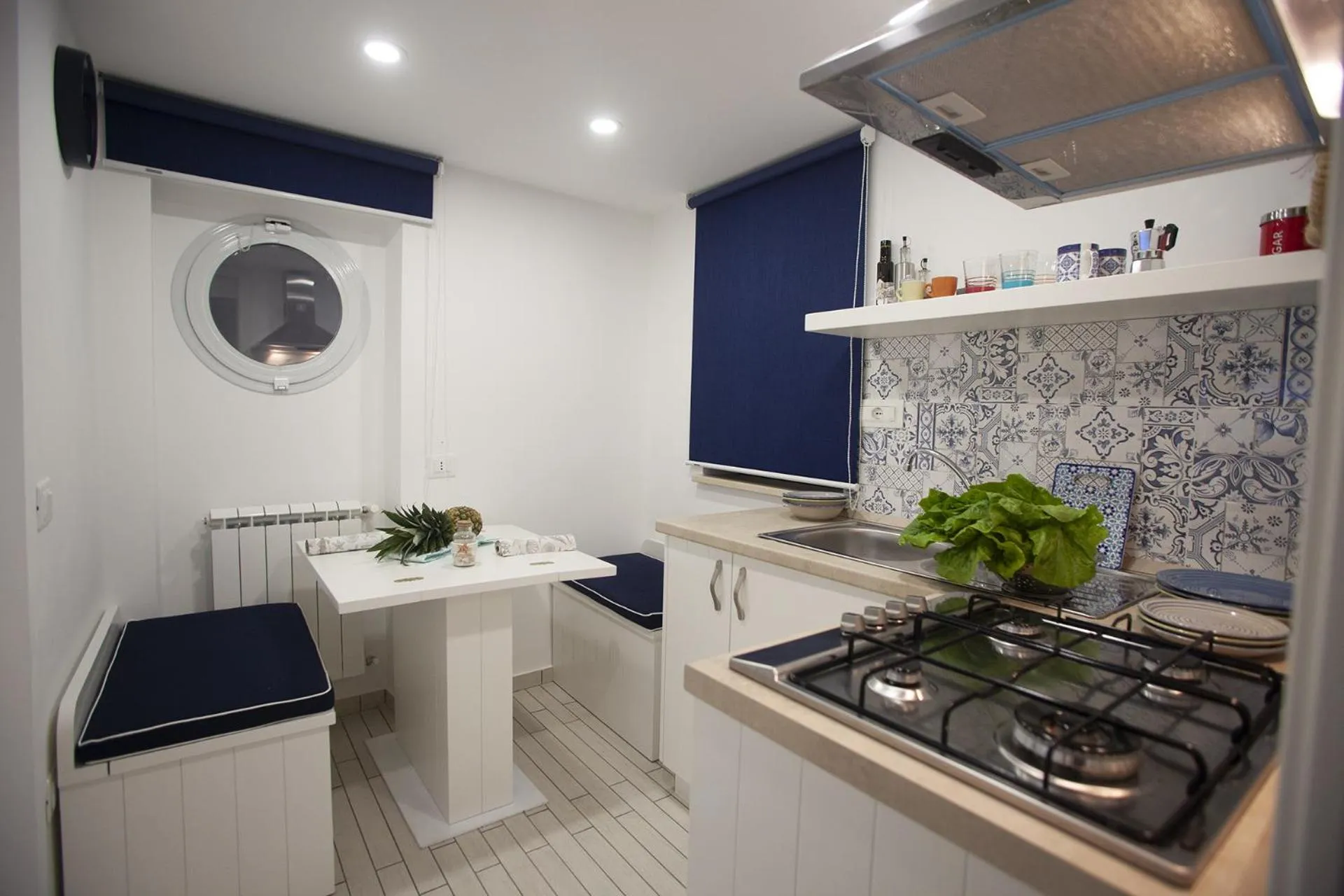 Kitchen or kitchenette in Le Tolde del Corallone