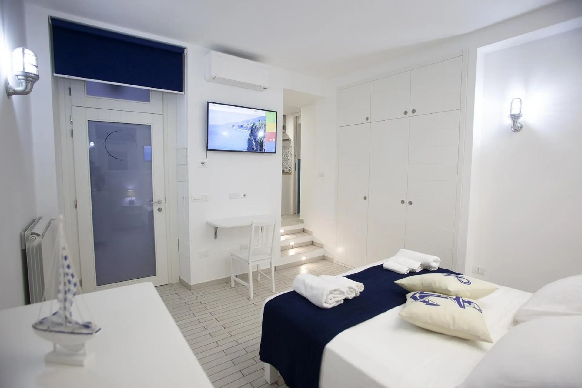 TV and multimedia, Bed in Le Tolde del Corallone