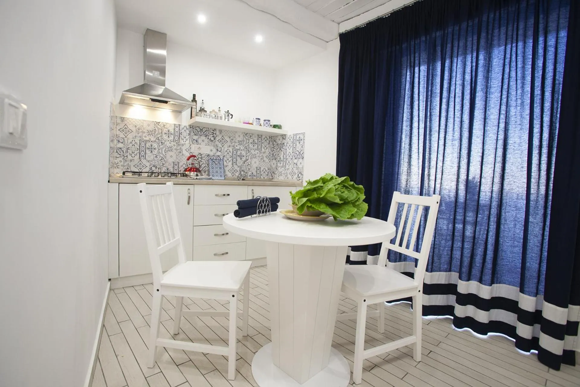 Kitchen or kitchenette in Le Tolde del Corallone