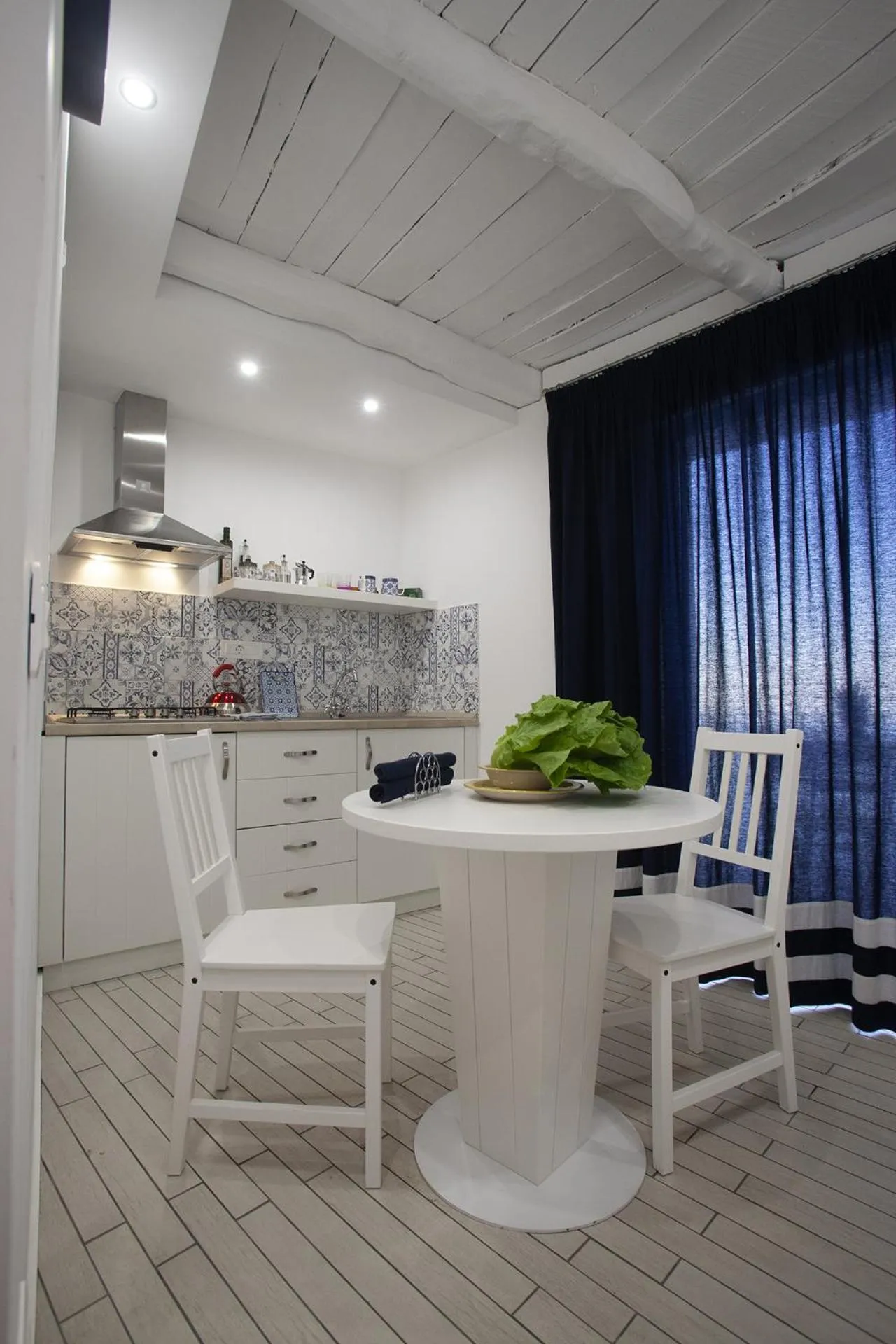 Kitchen or kitchenette in Le Tolde del Corallone