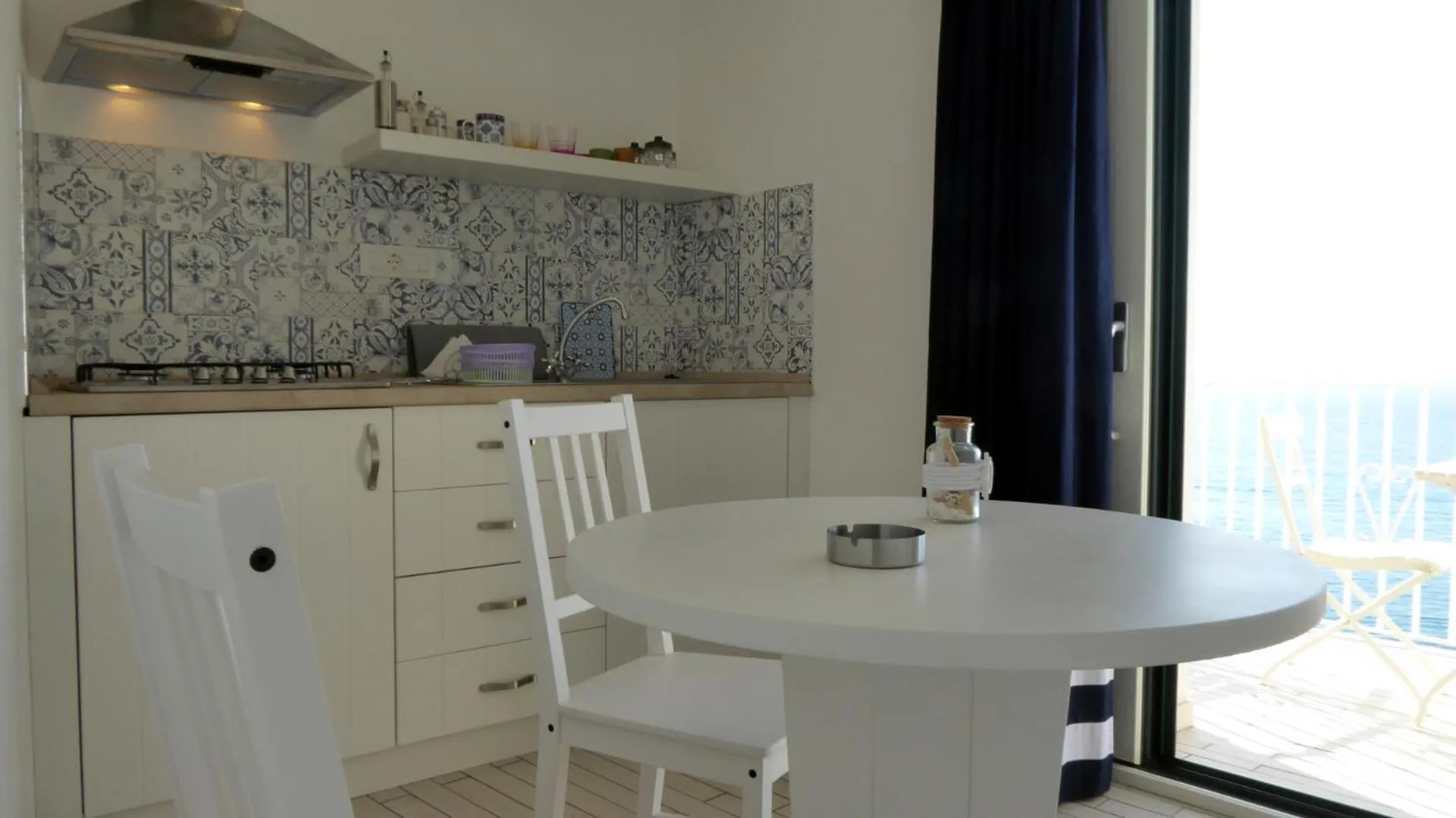Kitchen or kitchenette in Le Tolde del Corallone