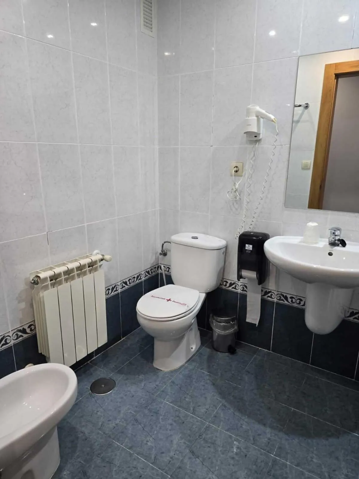 HOTEL EL ROBLE PALENTINO