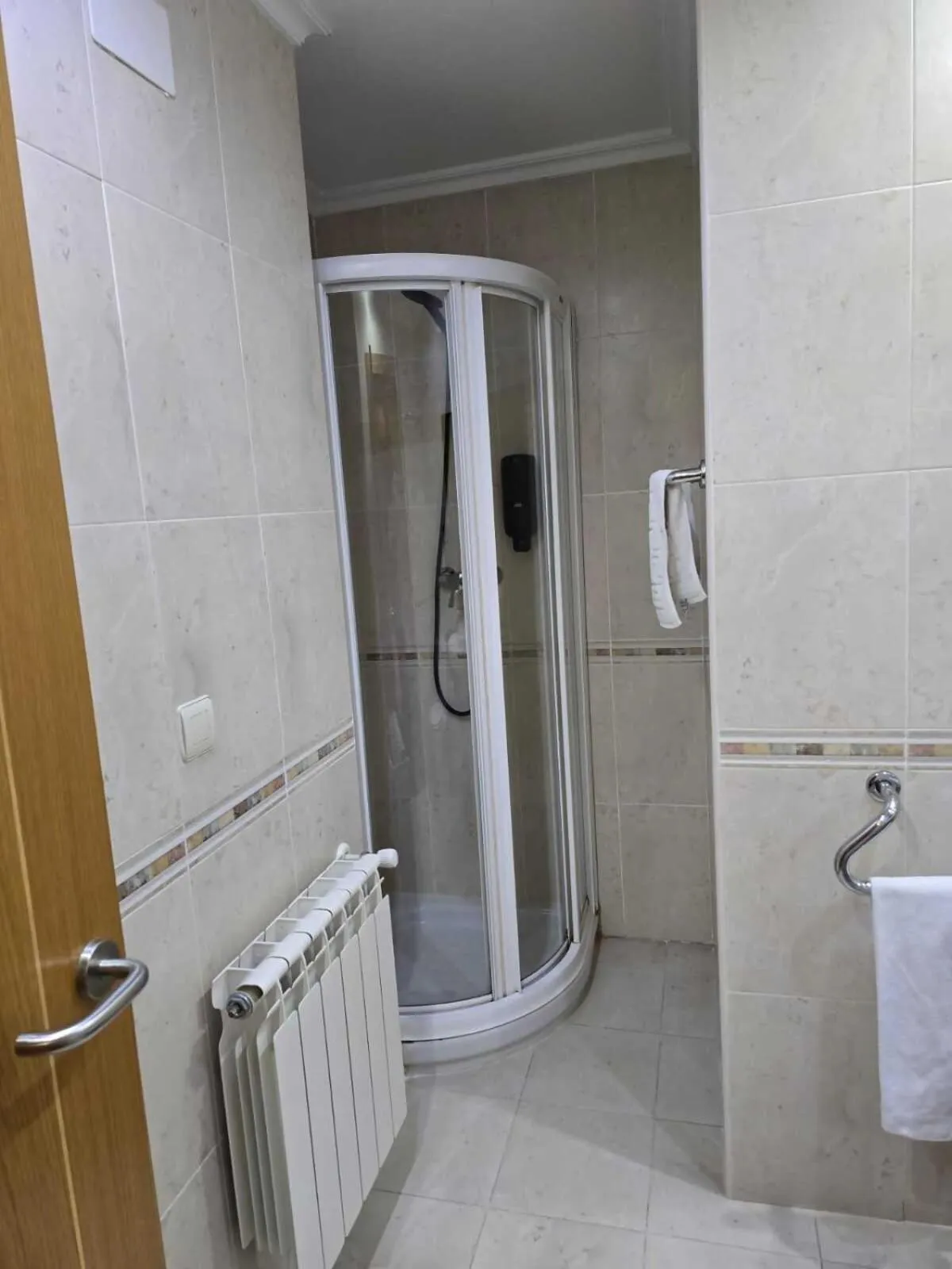 HOTEL EL ROBLE PALENTINO