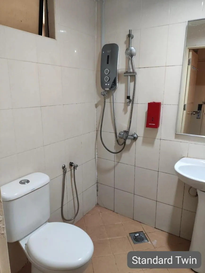 Bathroom in SCC Hotel City Centre