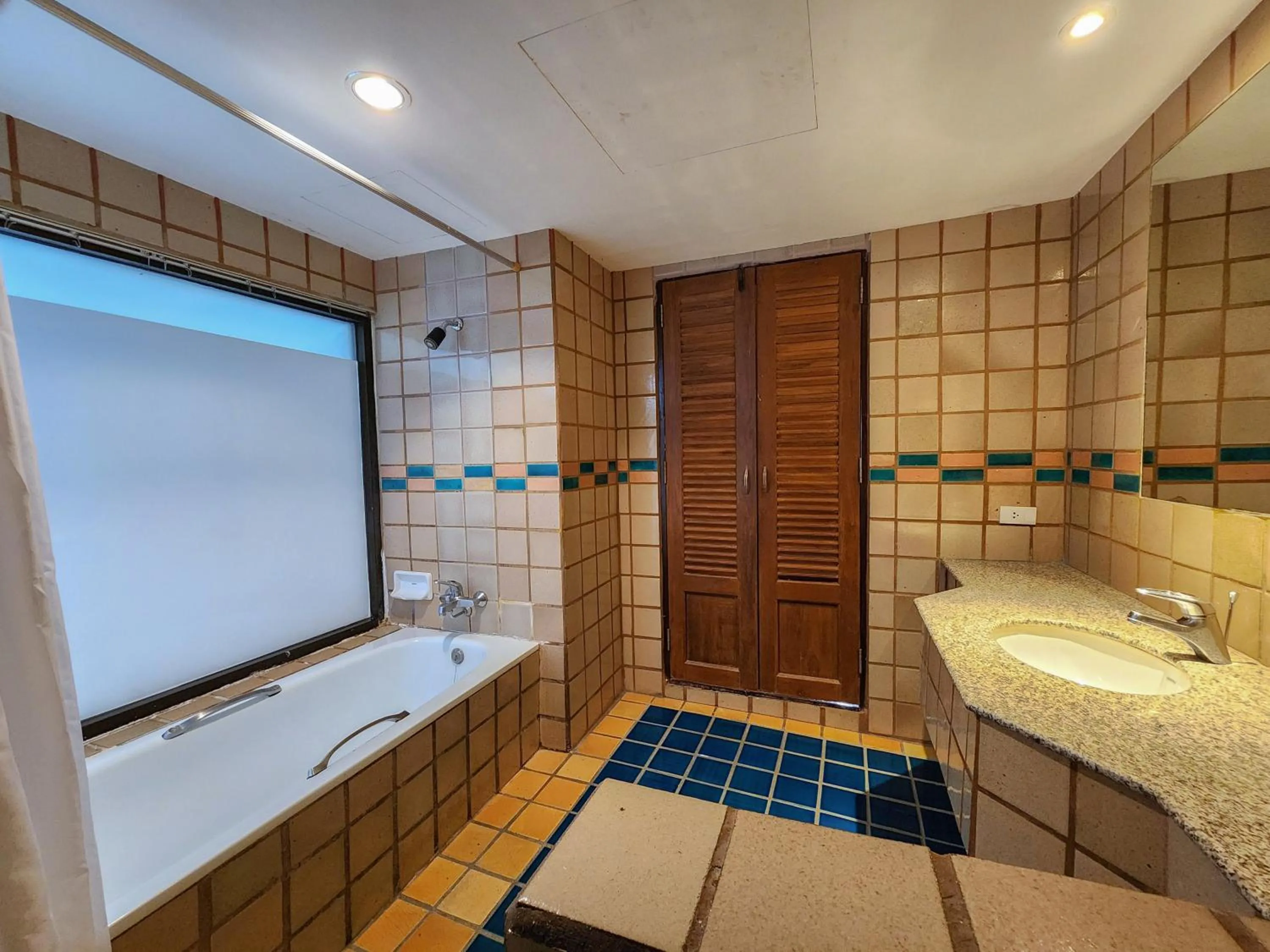 Bathroom in Garden Sea View Resort