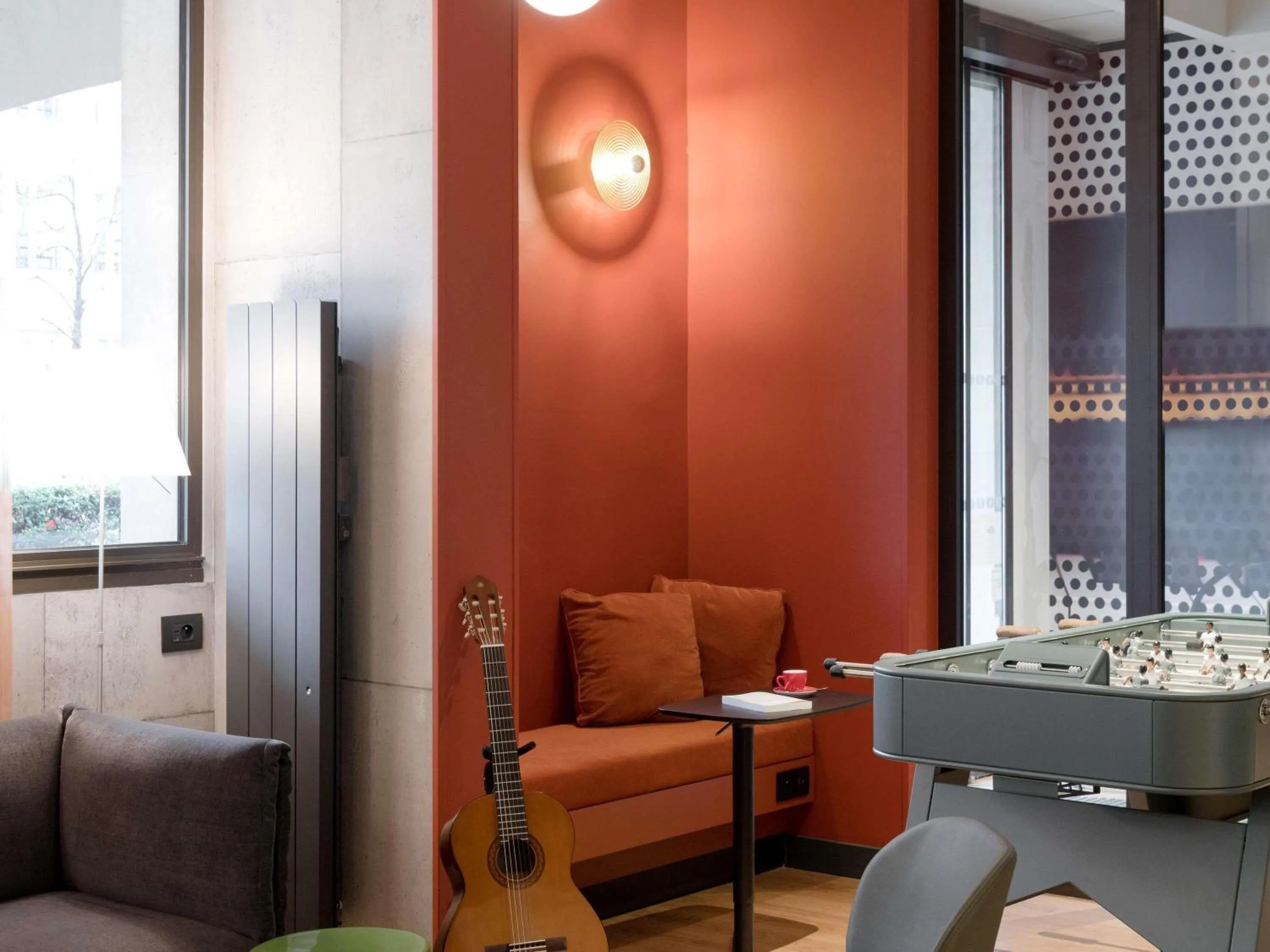 Property building in ibis Rueil-Malmaison Centre