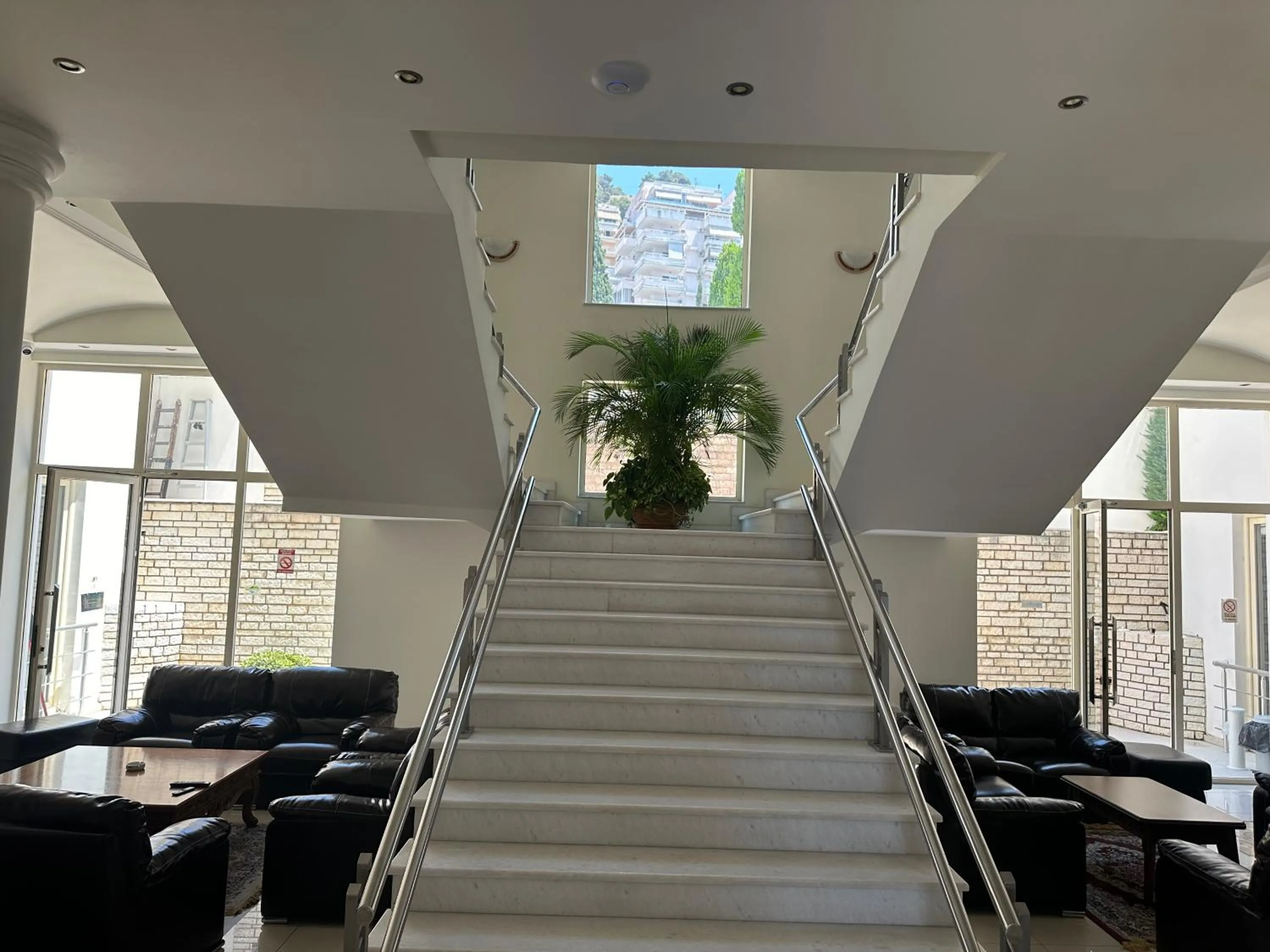 Property building in Vila Duraku