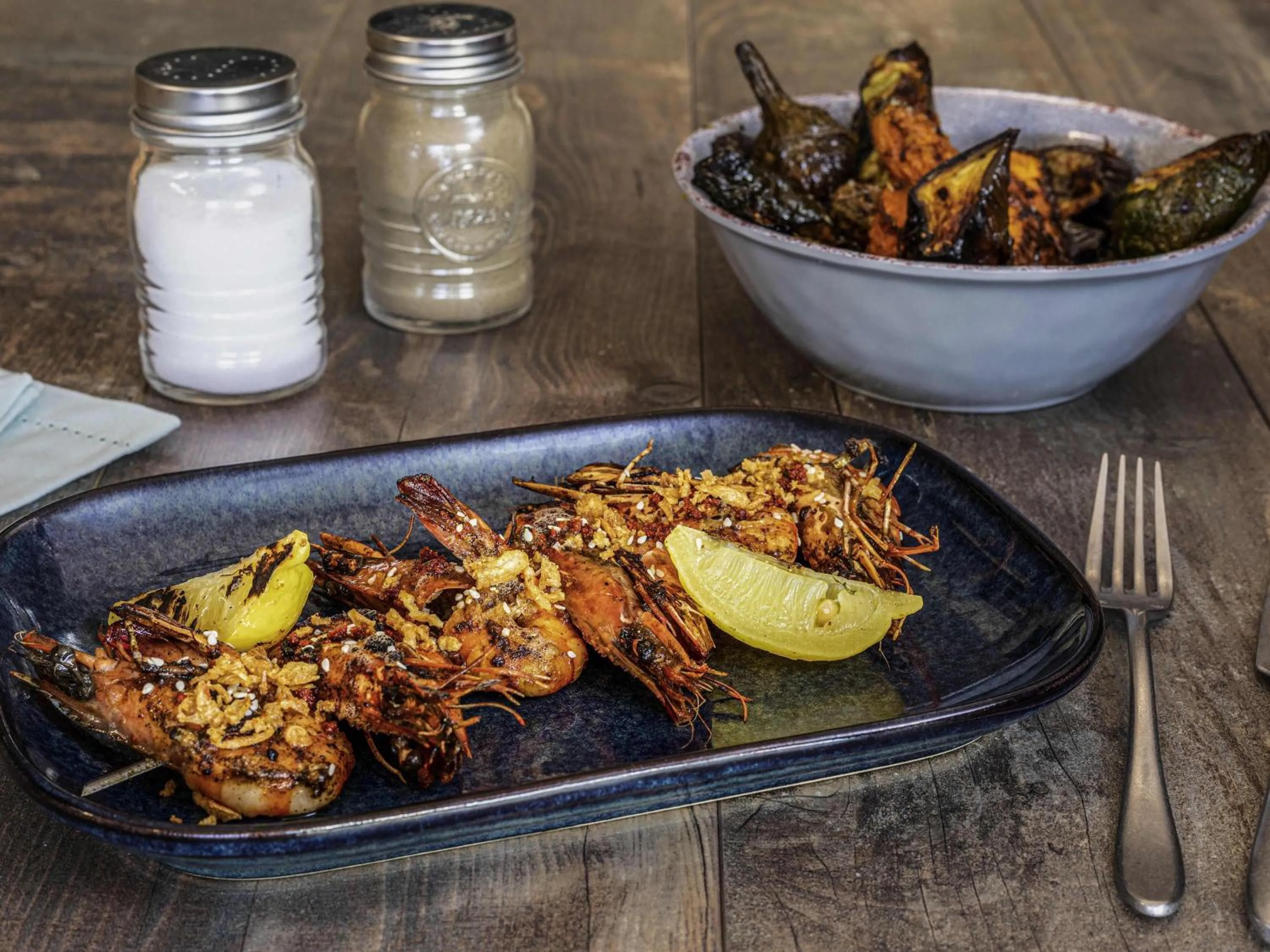 Restaurant/places to eat in ibis Nanterre La Défense