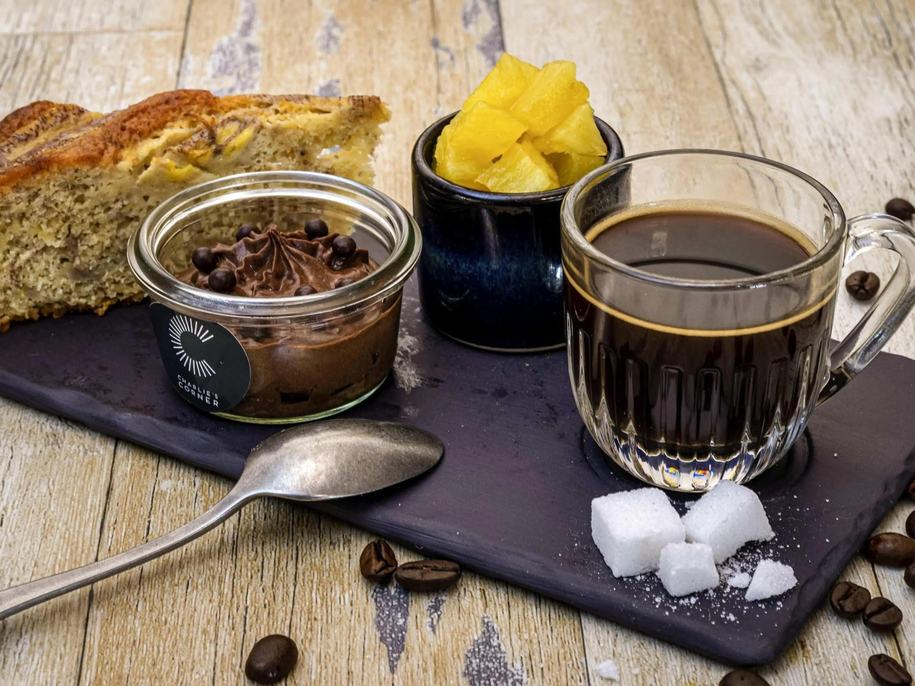 Restaurant/places to eat in ibis Nanterre La Défense