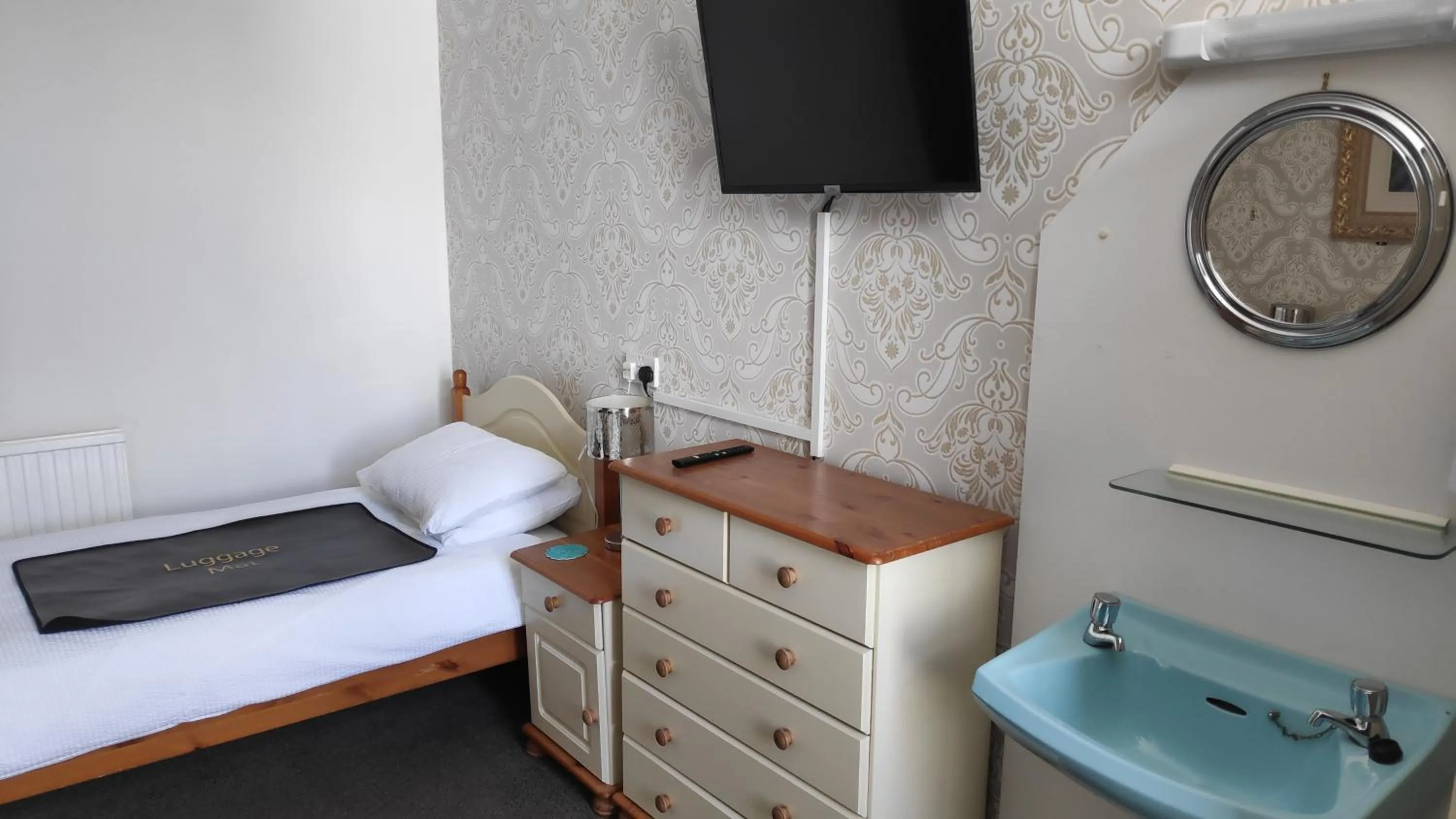 Bedroom, Bed in Elnor Guest House