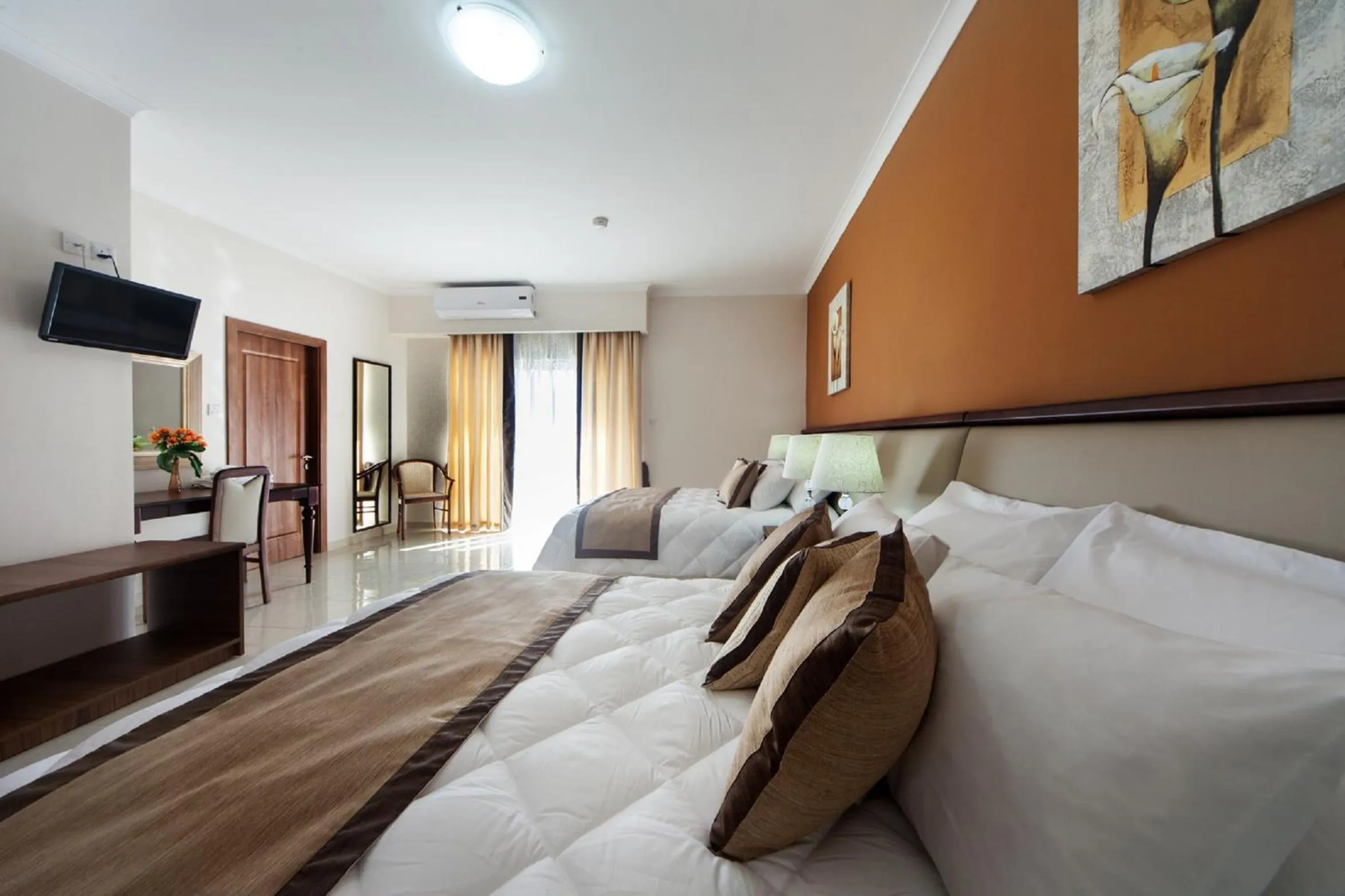 TV and multimedia, Bed in Port View Guesthouse