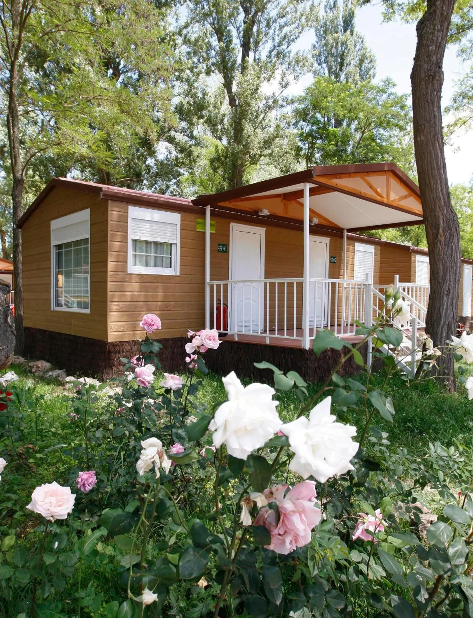 Property building in Camping Fuentes Blancas
