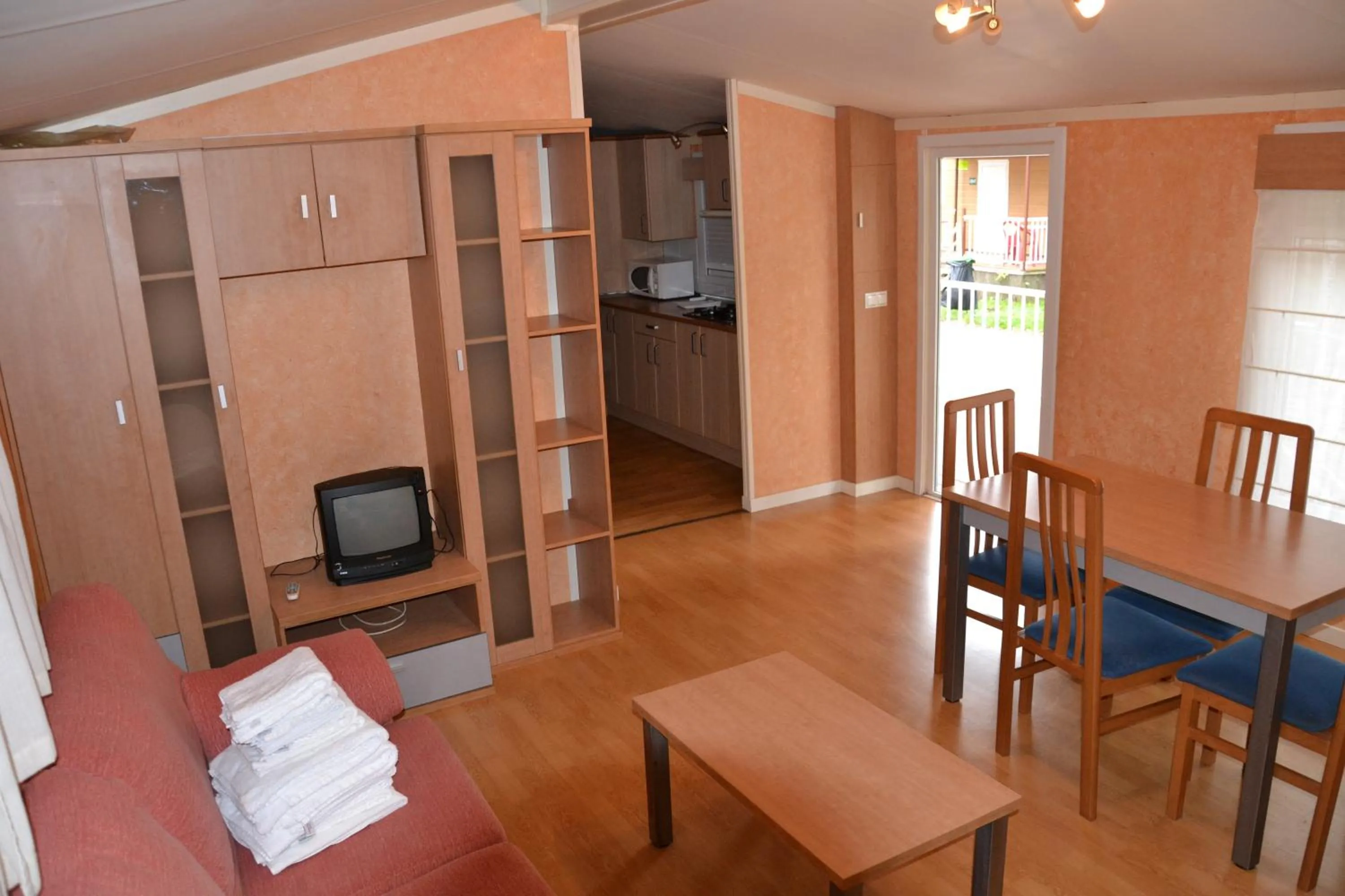 Communal lounge/ TV room in Camping Fuentes Blancas