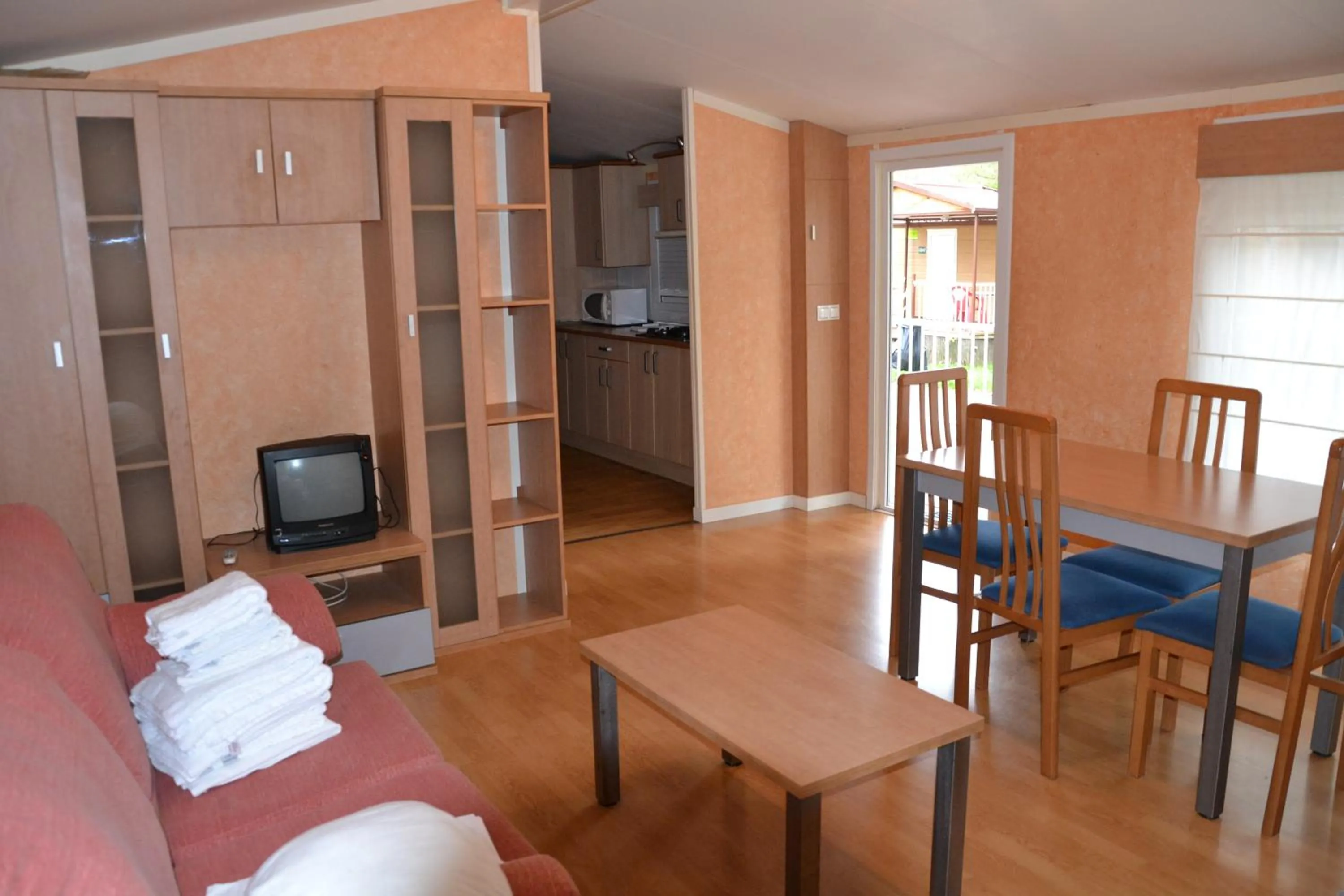 Communal lounge/ TV room in Camping Fuentes Blancas
