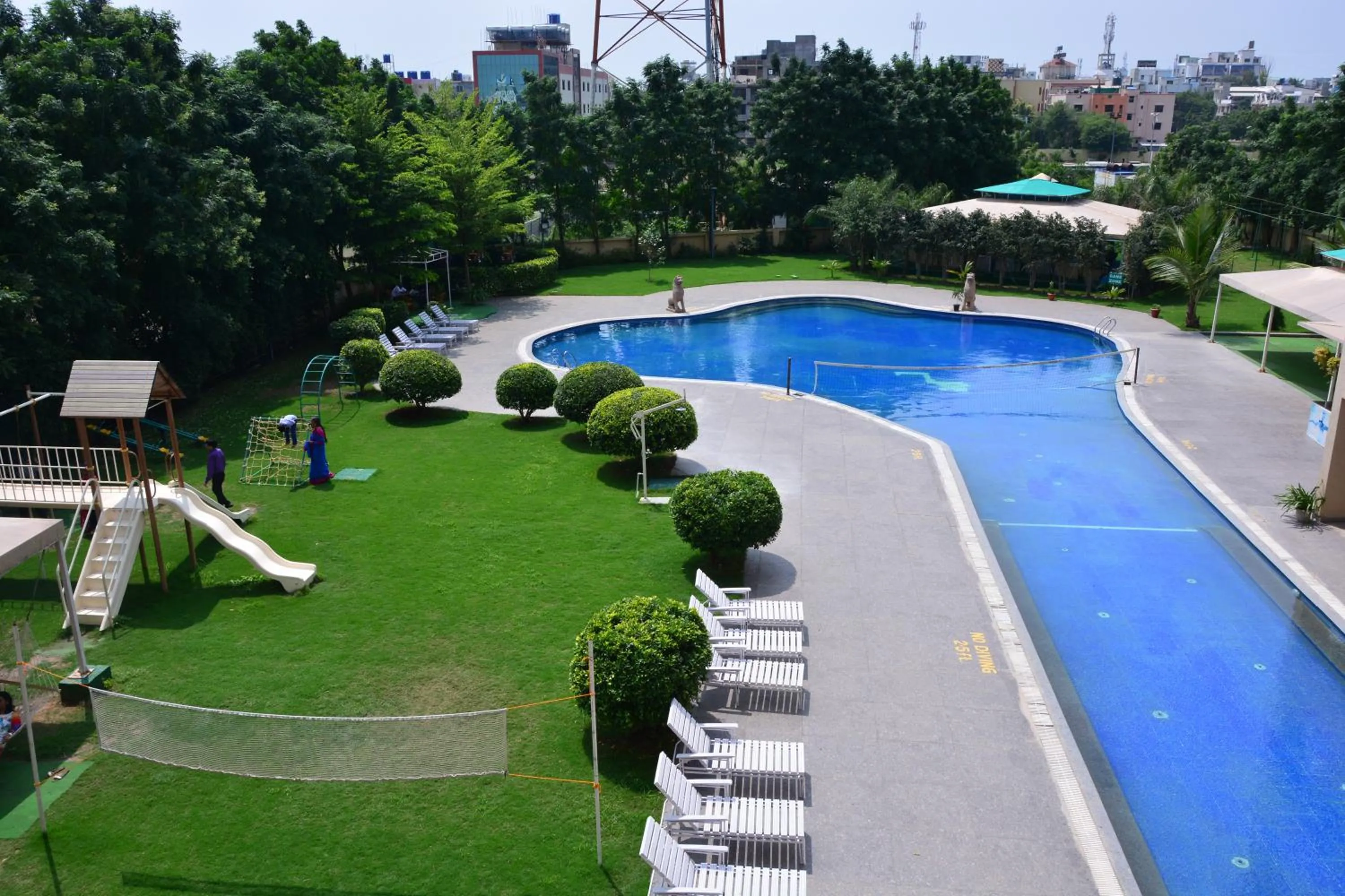  in St Laurn The Spiritual Resort