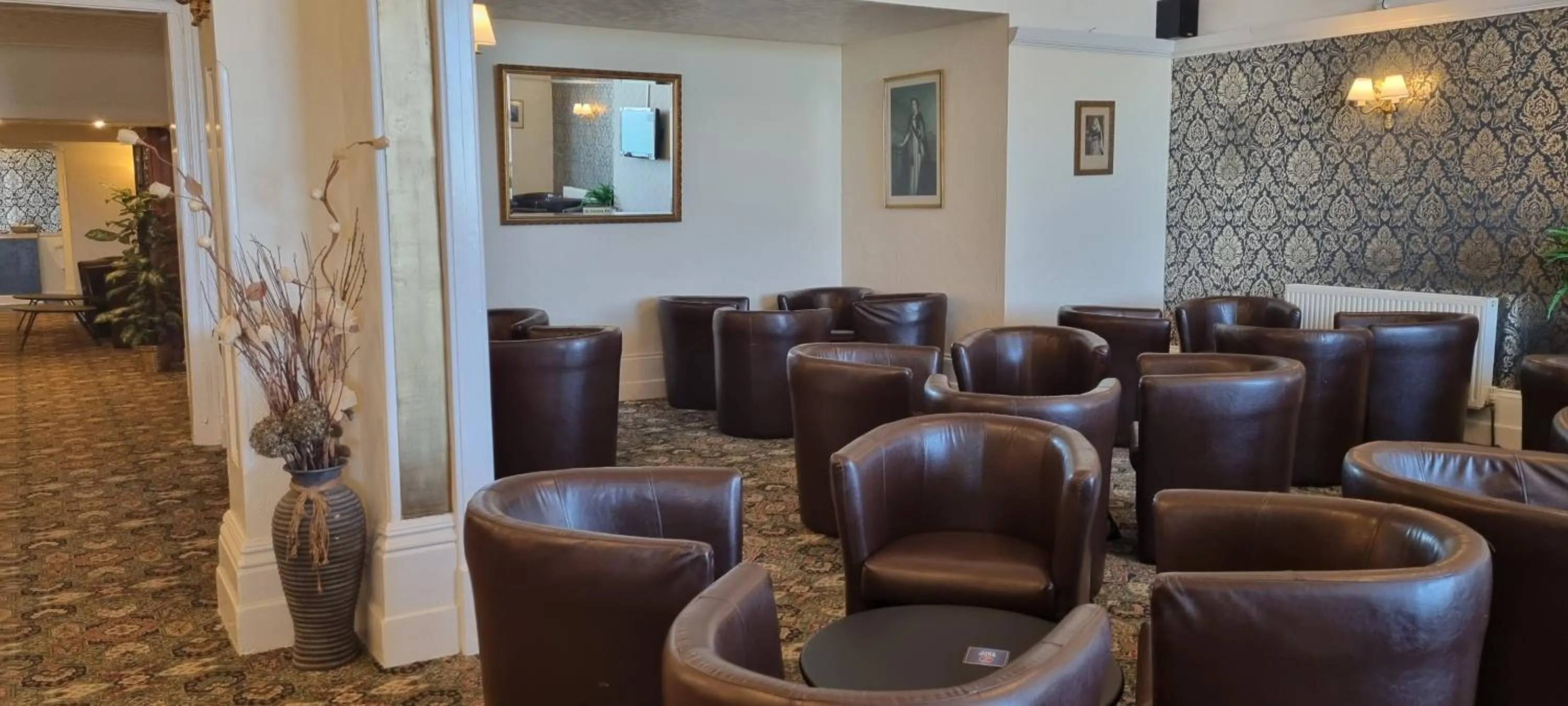 Communal lounge/ TV room in Royal Pier