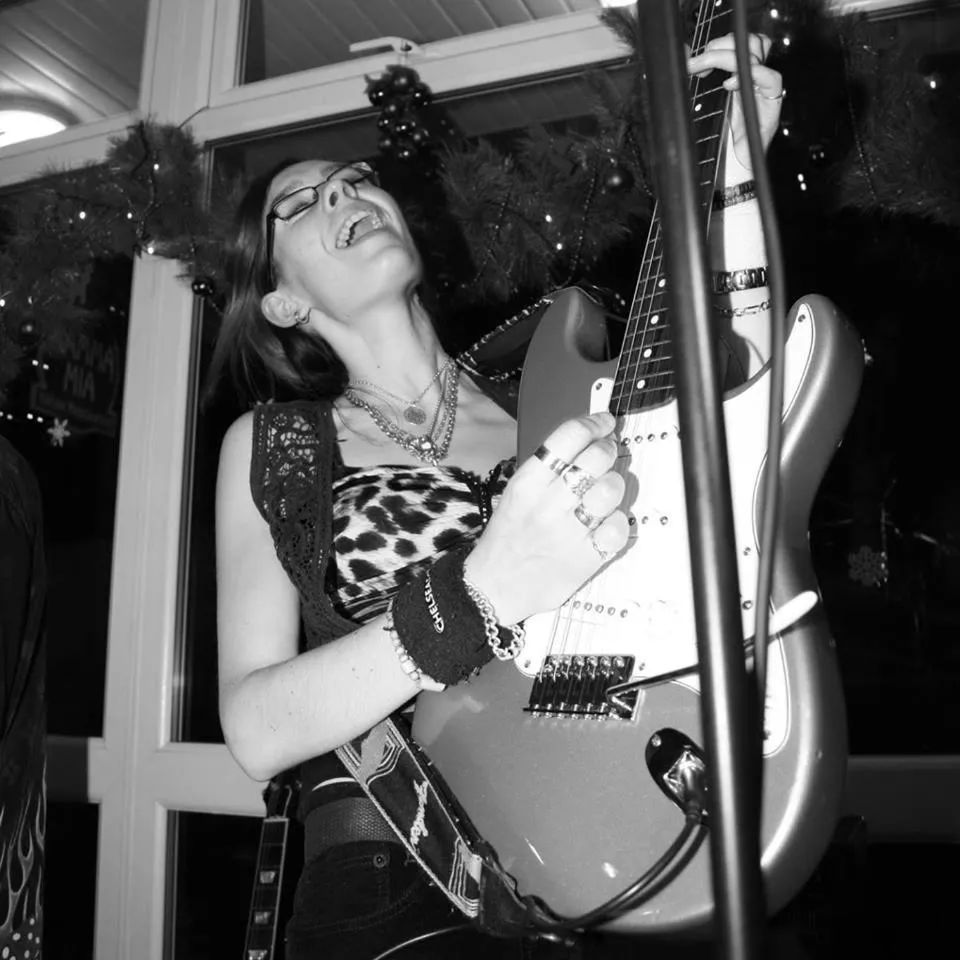 Evening entertainment in Royal Pier