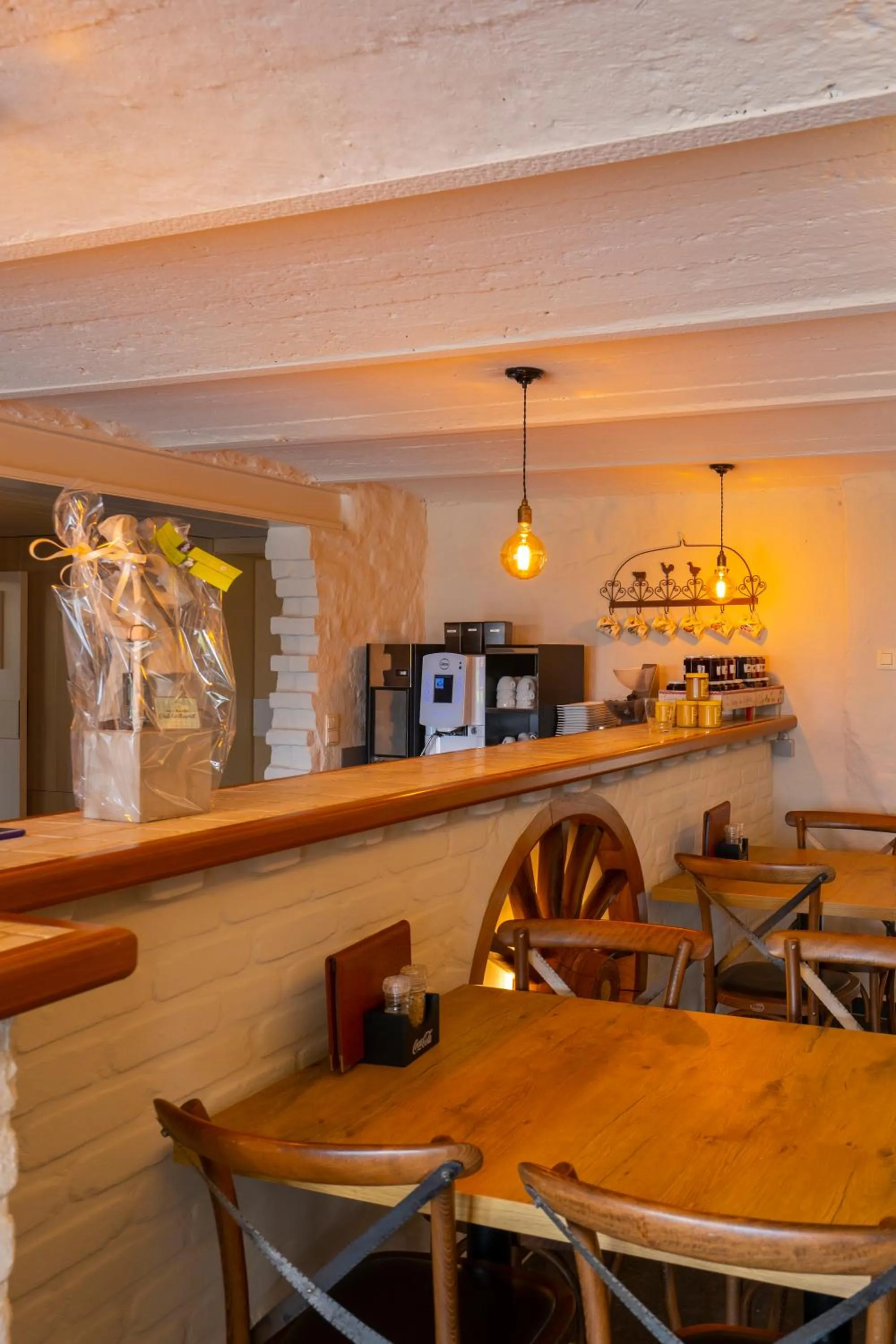 Restaurant/places to eat in Gasthof Schraevenacker