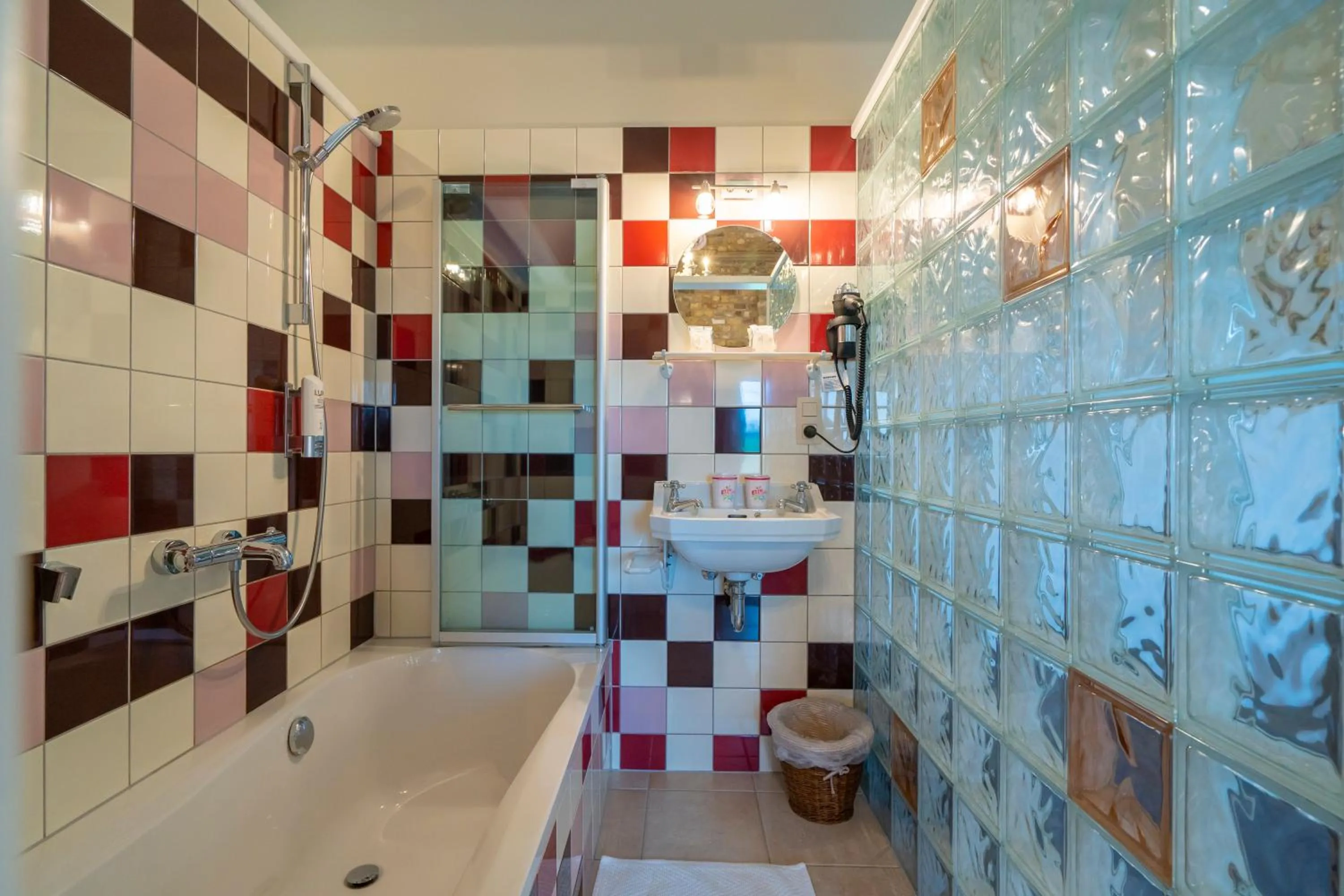 Bathroom in Gasthof Schraevenacker