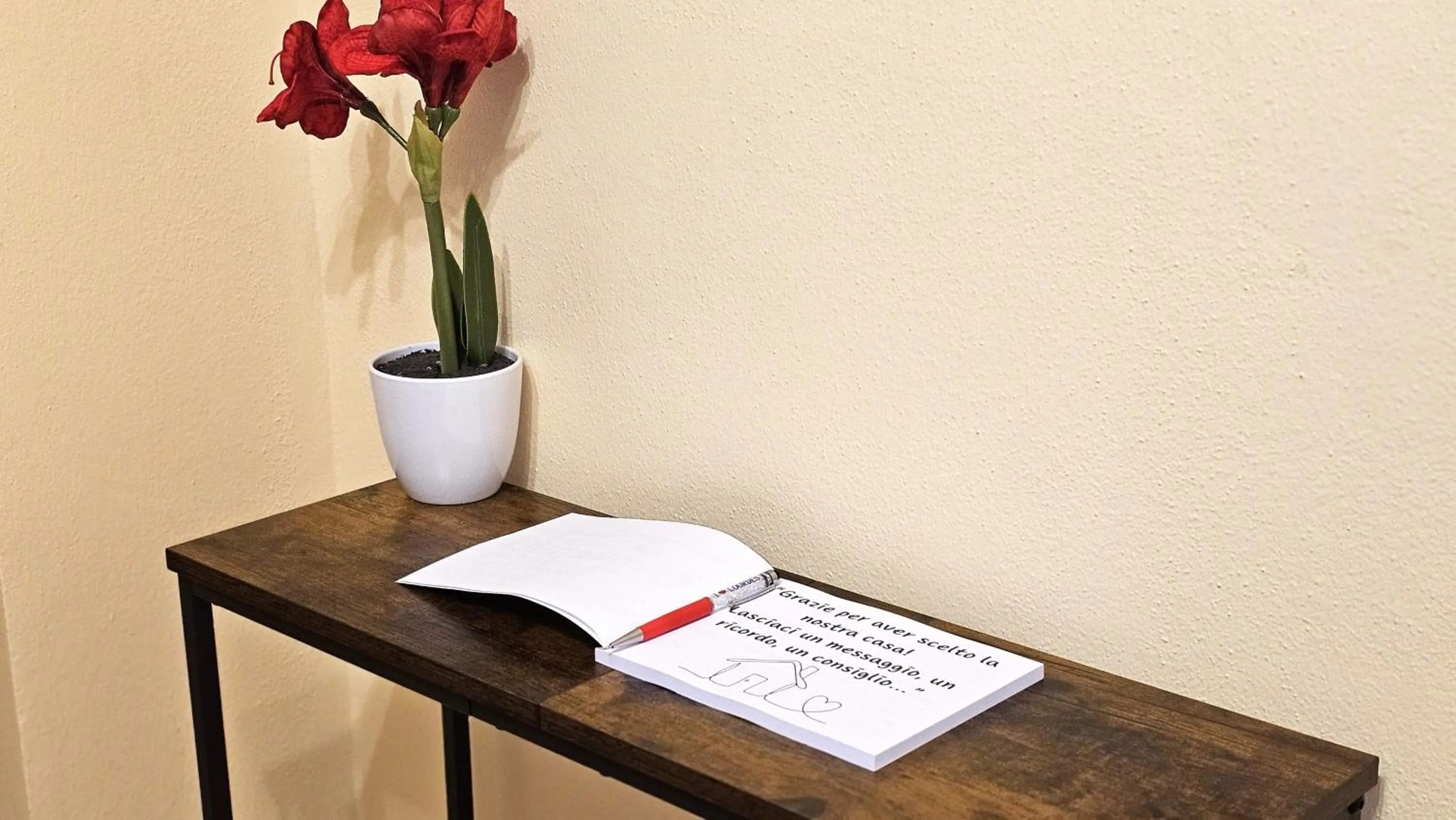 Lobby or reception in Opera et Love