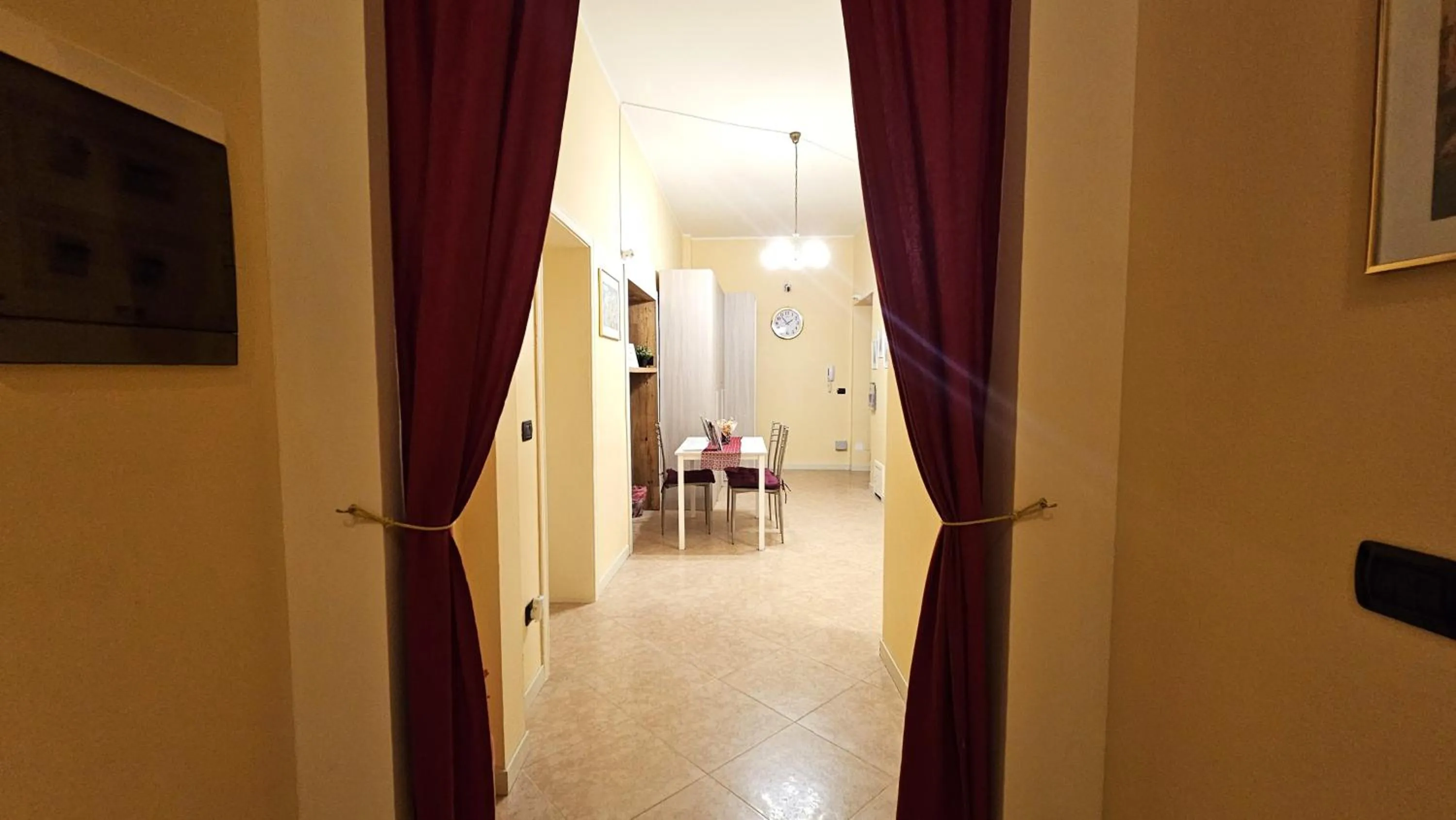 Lobby or reception in Opera et Love