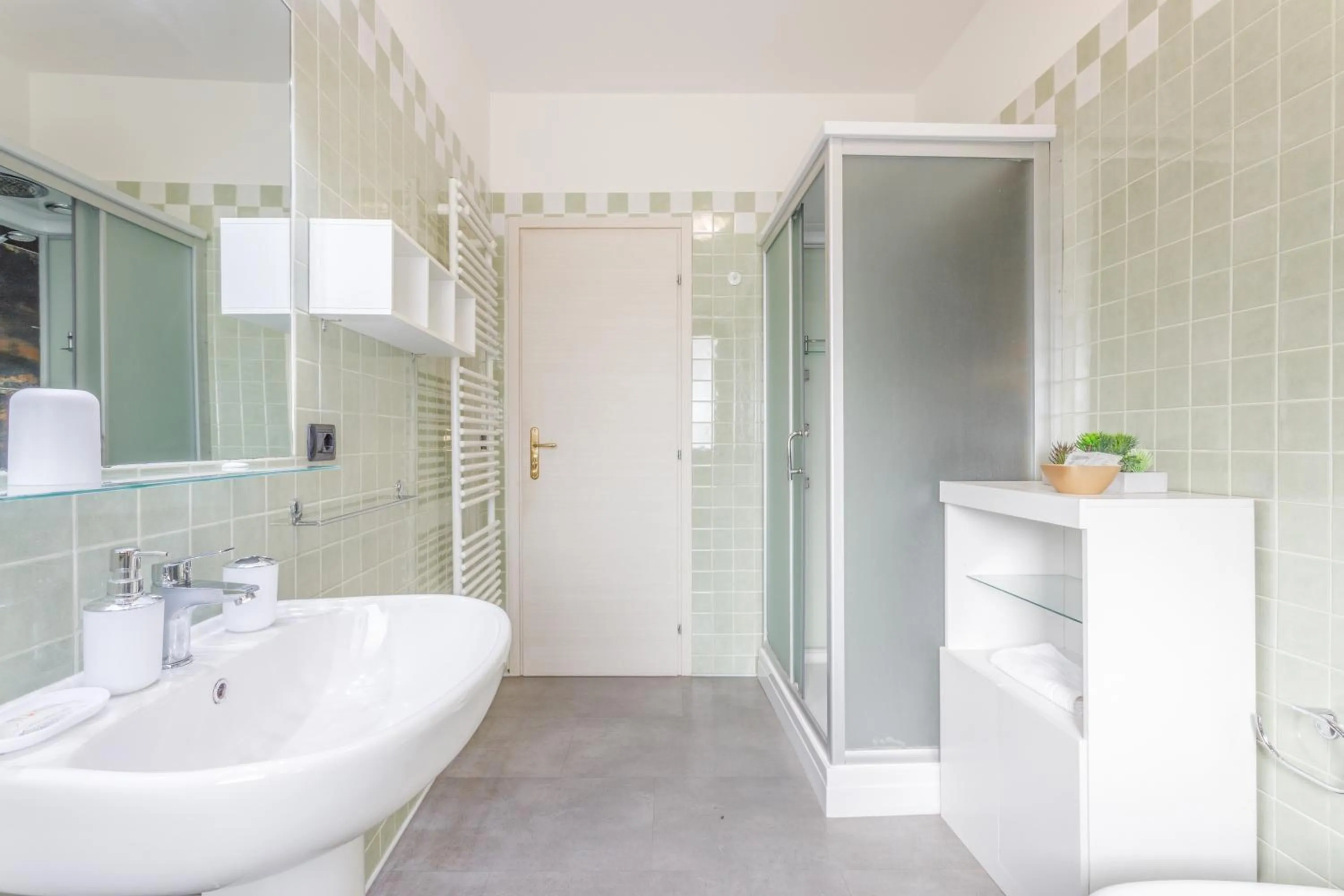 OPERA et LOVE - 200m dall'Arena con convenzione per Parcheggio e Colazione in pasticceria adiacente