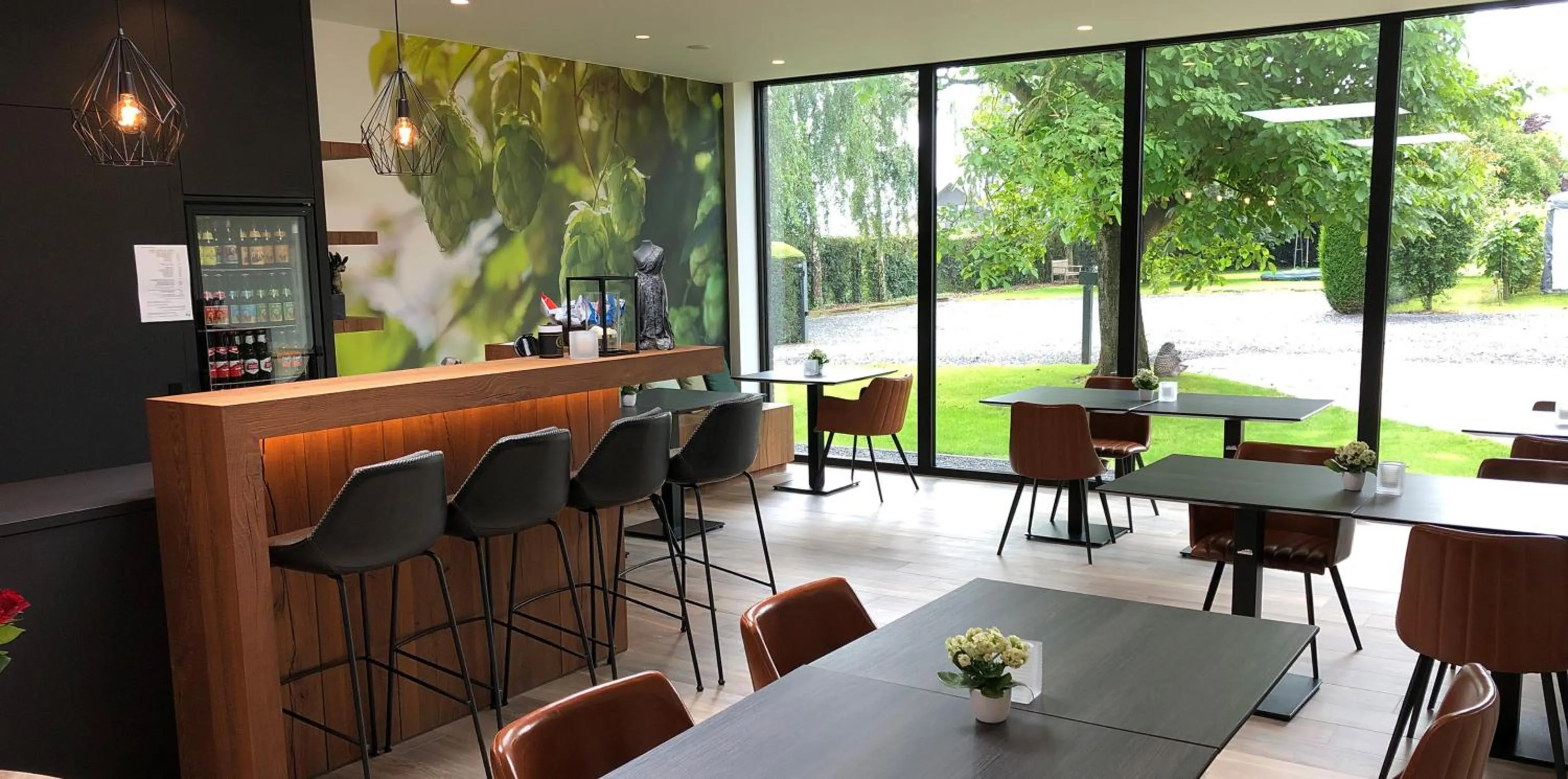 Property building in D'Hommelbelle