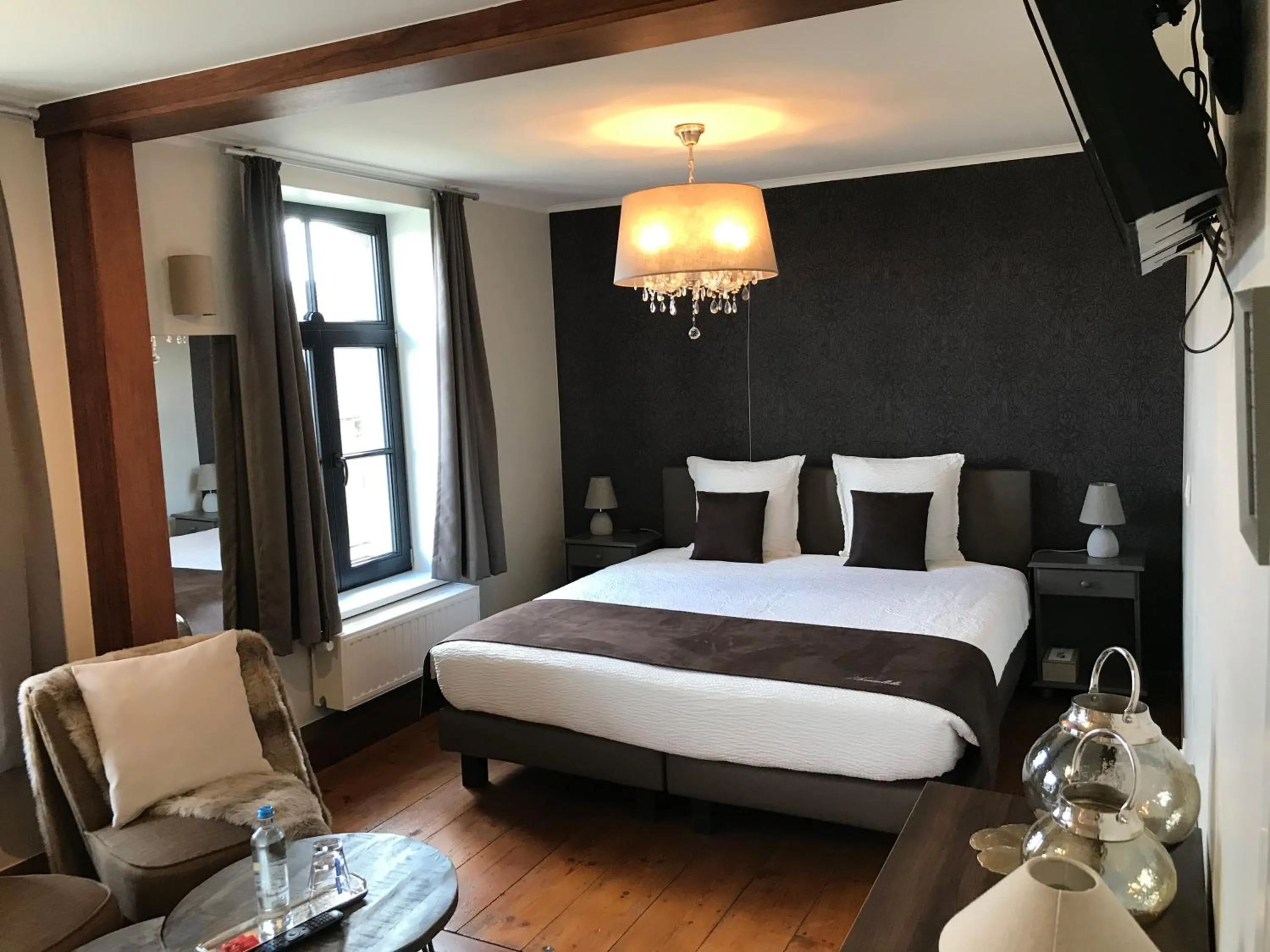 Bedroom, Bed in D'Hommelbelle