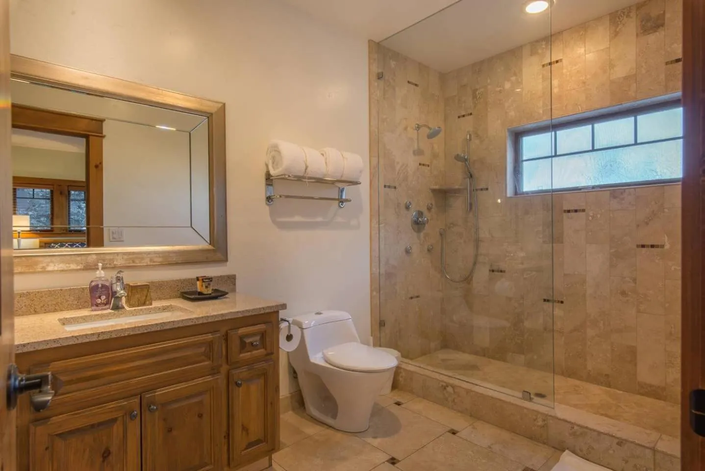 Skislope-Tahoe Villa