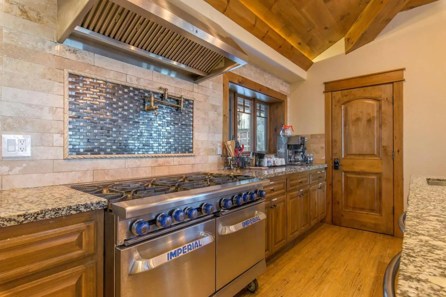 Skislope-Tahoe Villa