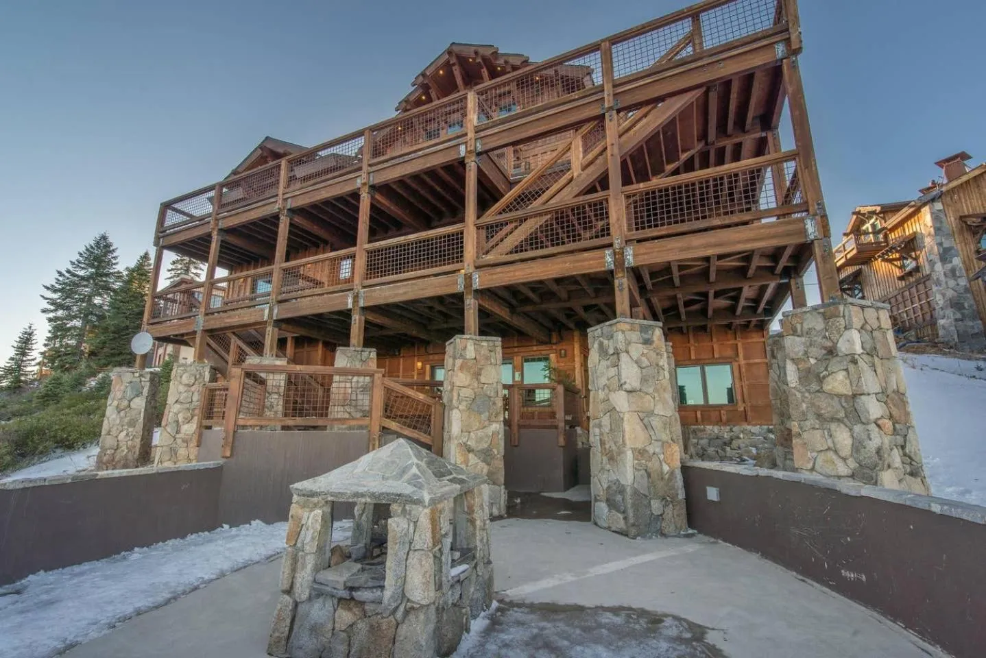 Skislope-Tahoe Villa