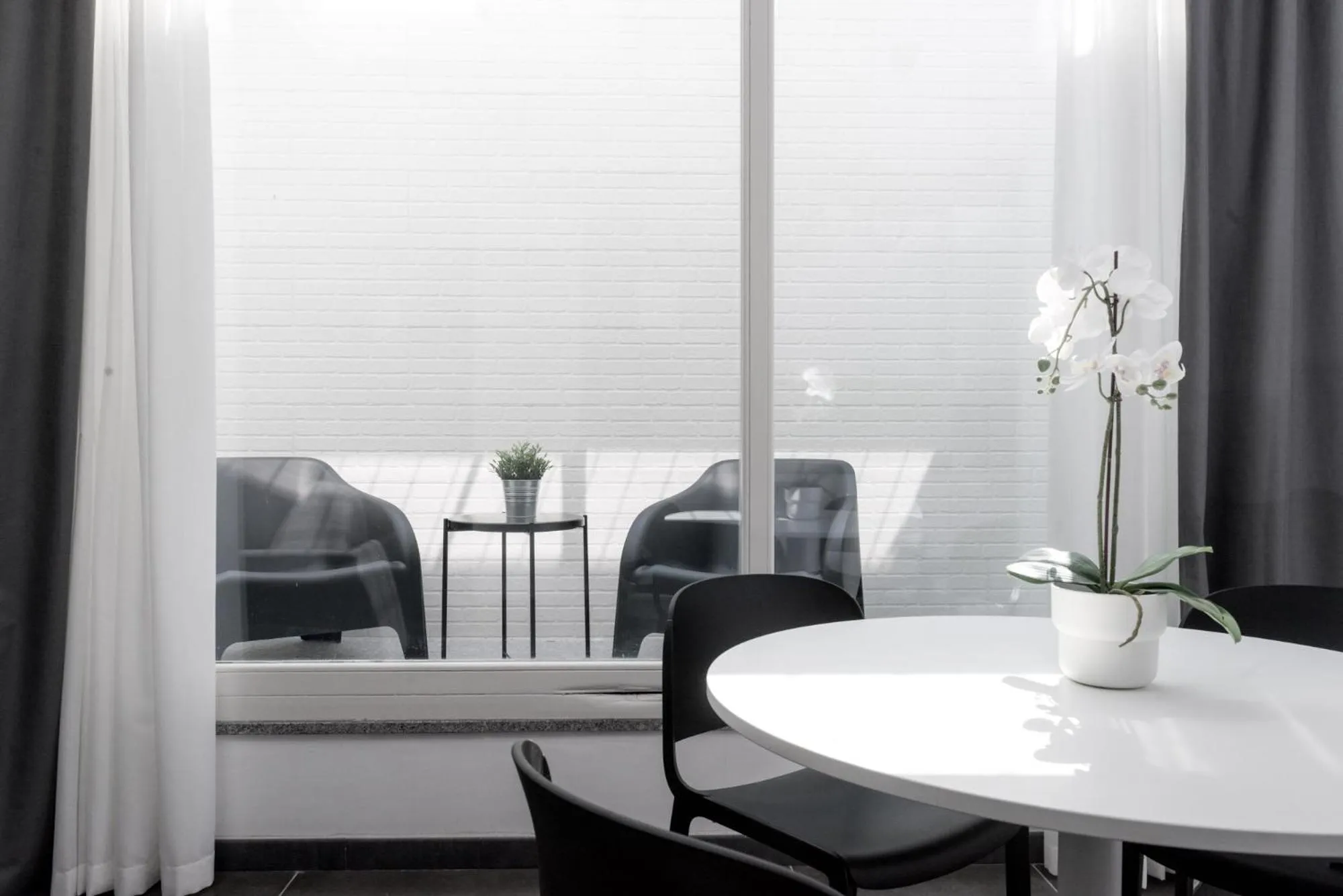 Balcony/Terrace in TURINHOMETOWN Residence Apartments