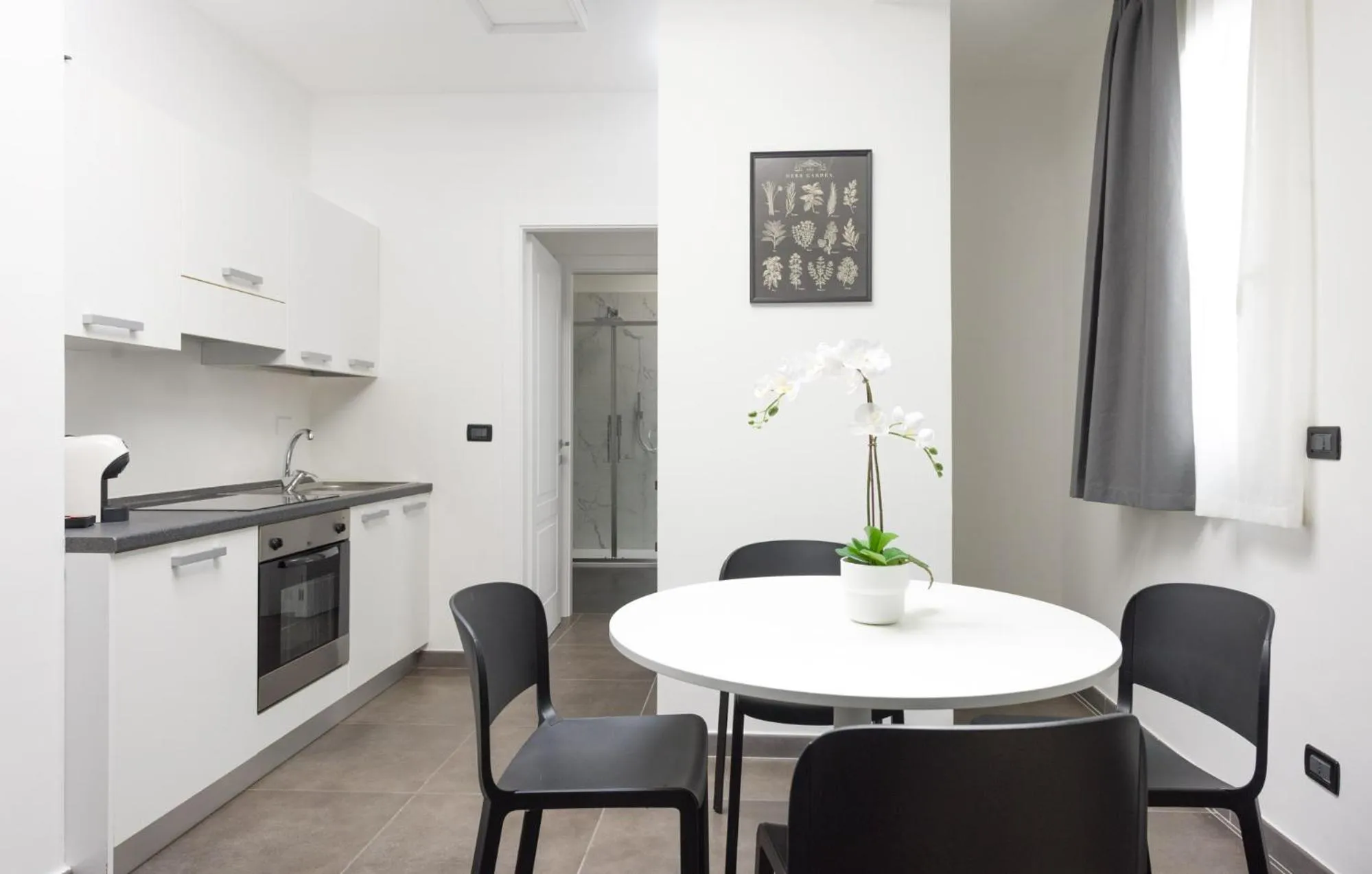 Coffee/tea facilities in TURINHOMETOWN Residence Apartments