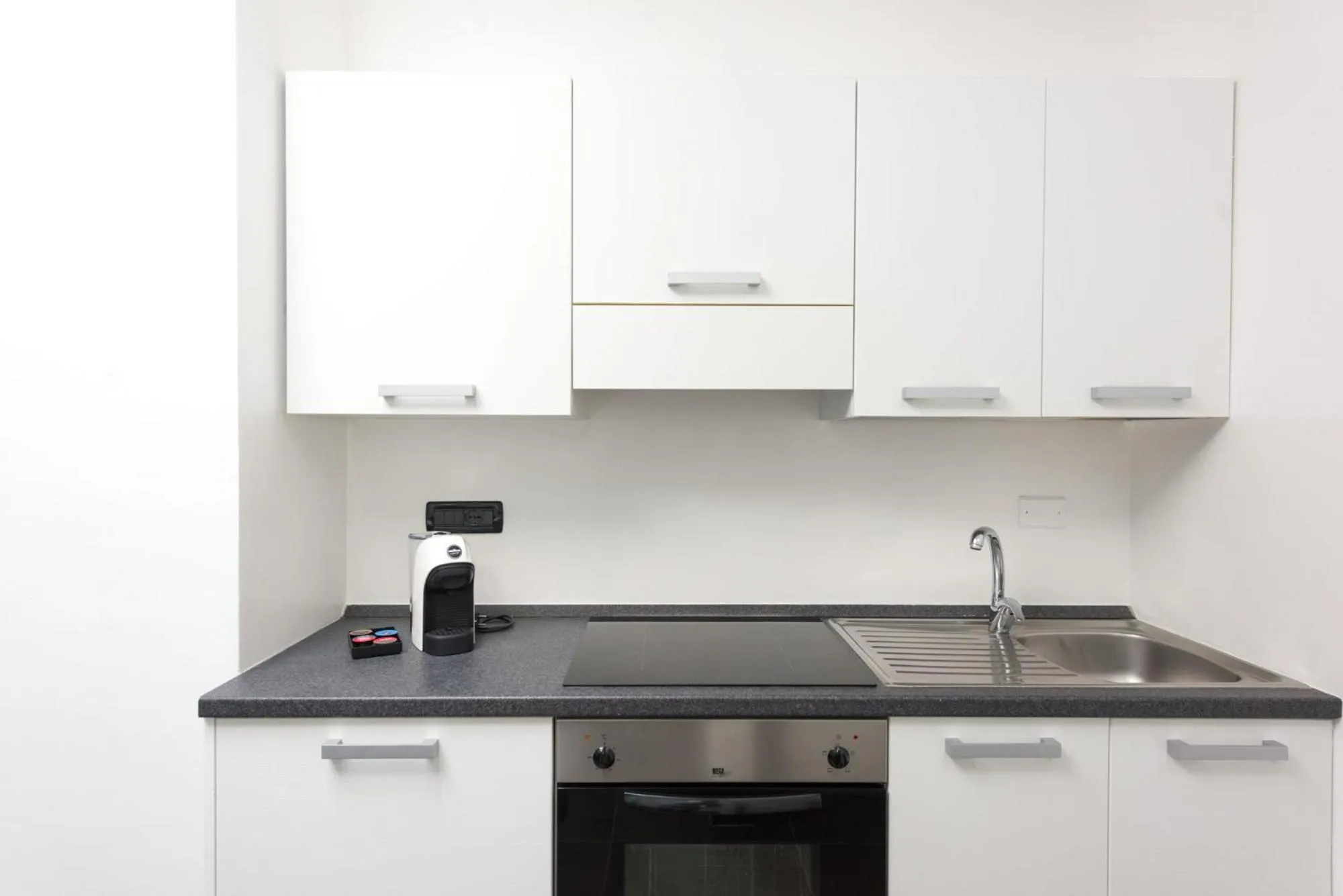 Coffee/tea facilities in TURINHOMETOWN Residence Apartments