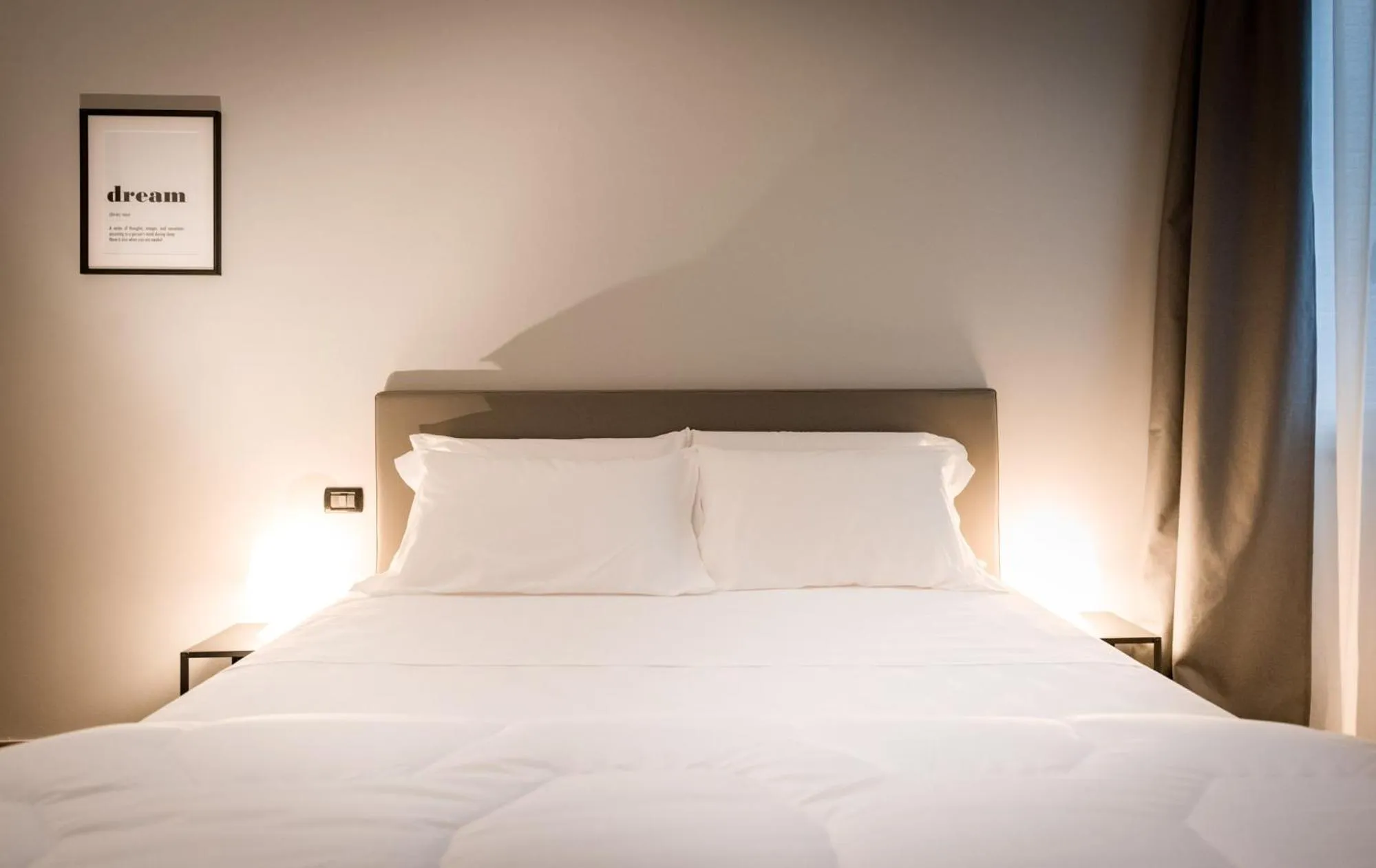 Bed in TURINHOMETOWN Residence Apartments