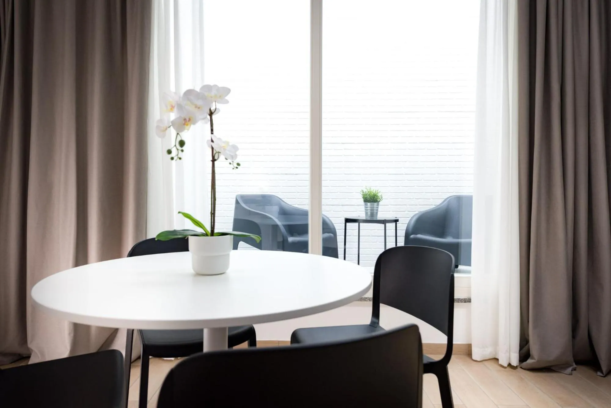 Balcony/Terrace in TURINHOMETOWN Residence Apartments