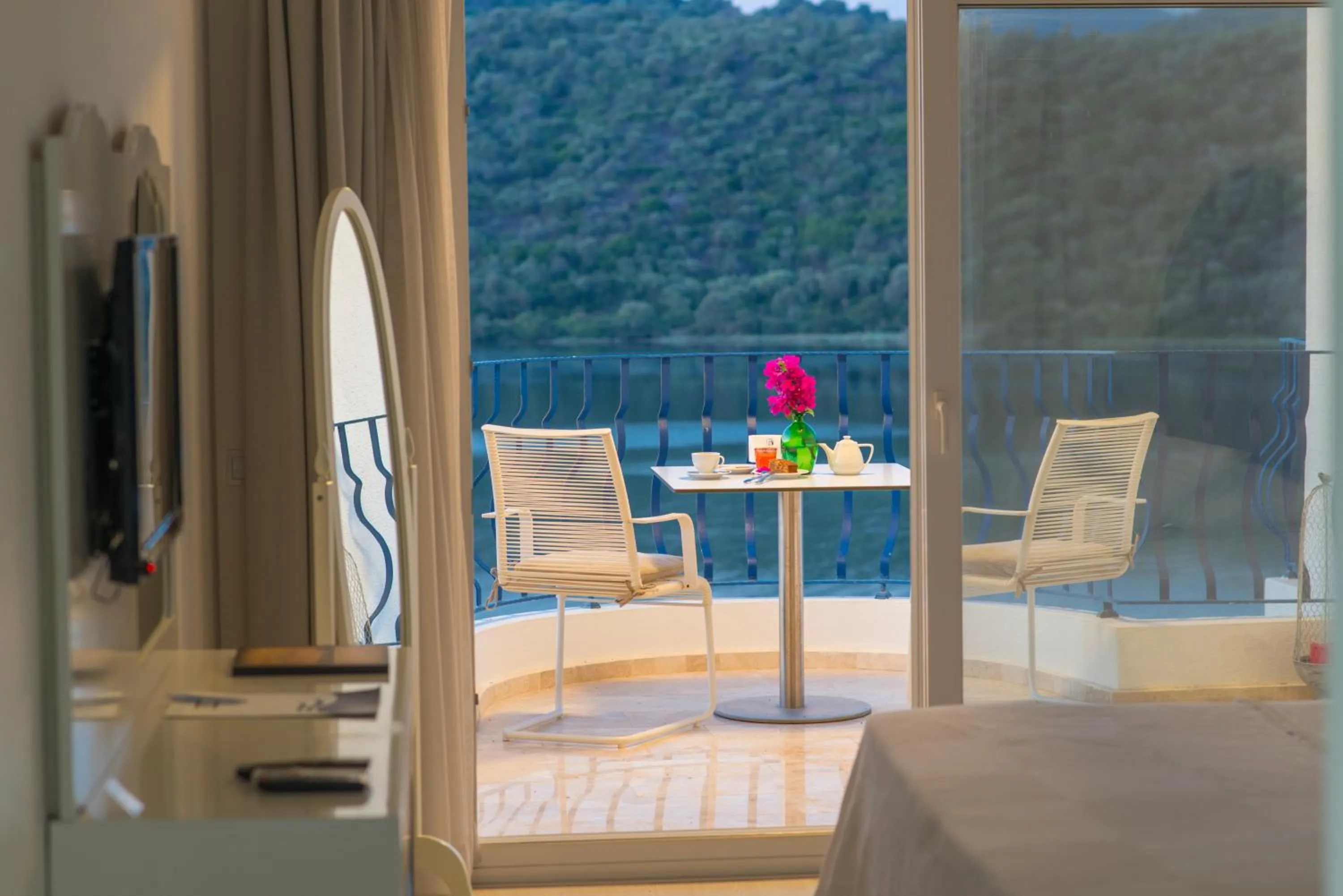 Balcony/Terrace in Yalicapkini Boutique Hotel