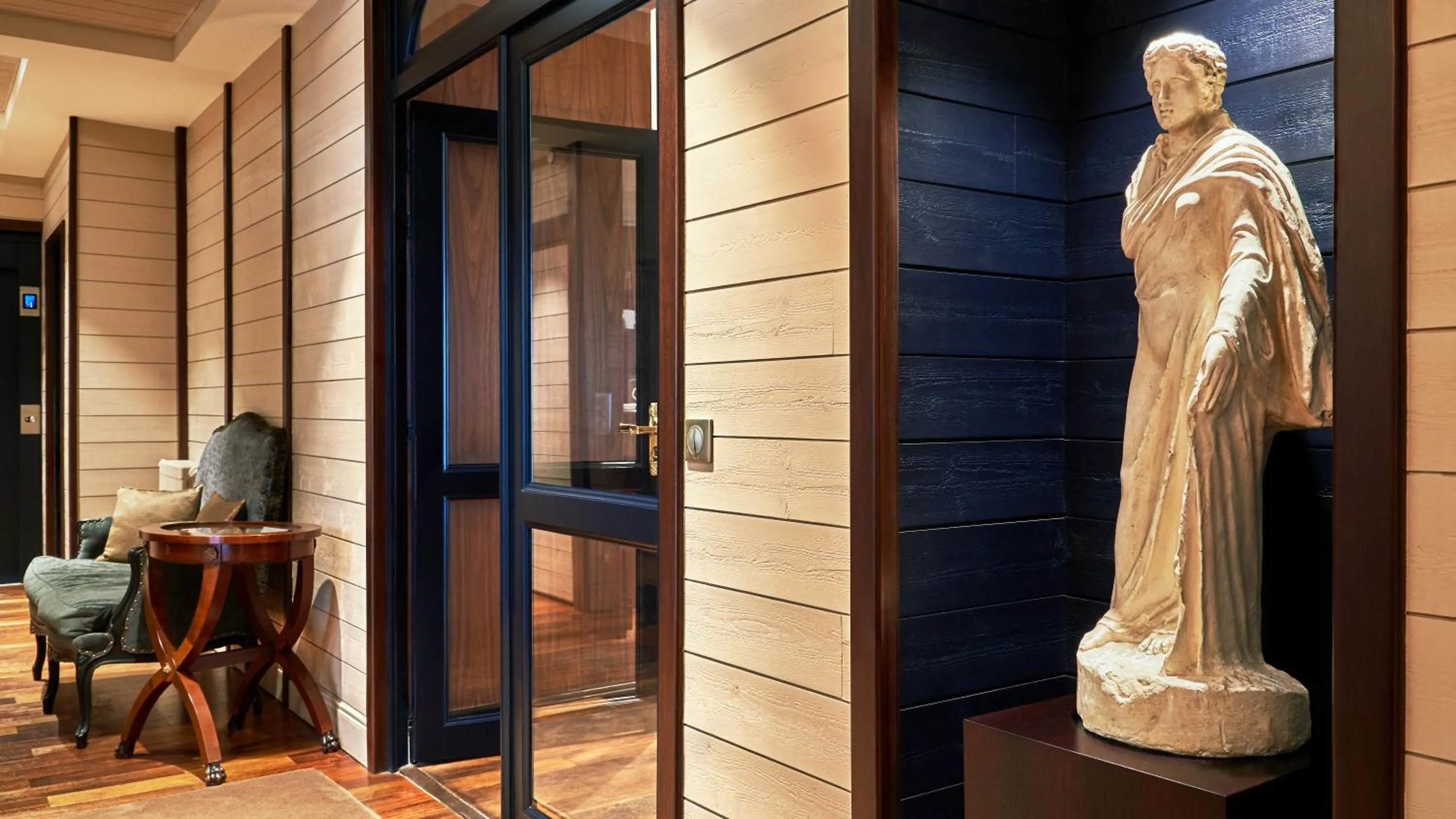 Lobby or reception in Hôtel Le Beaufort