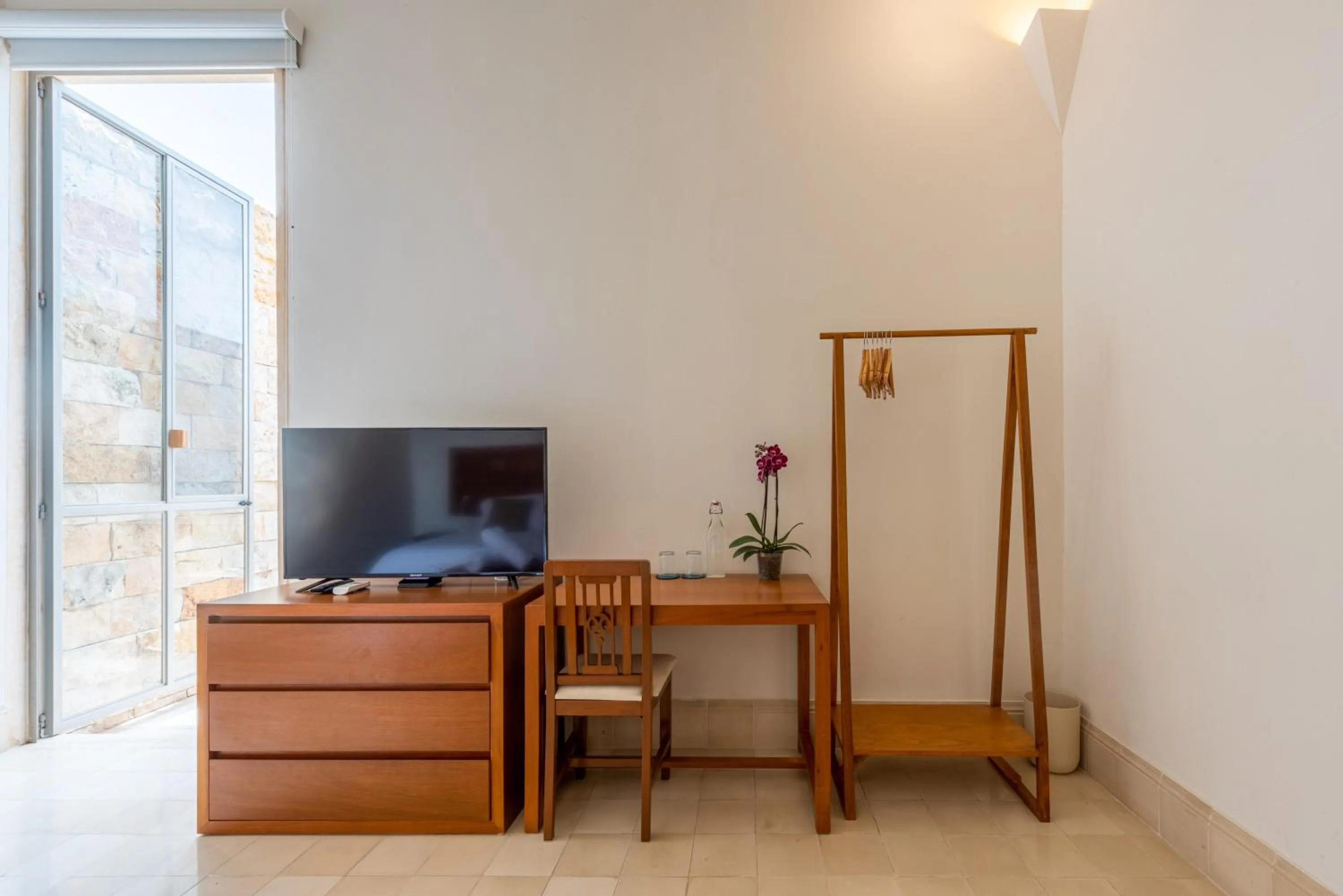 TV and multimedia in Villa Orquídea Boutique Hotel