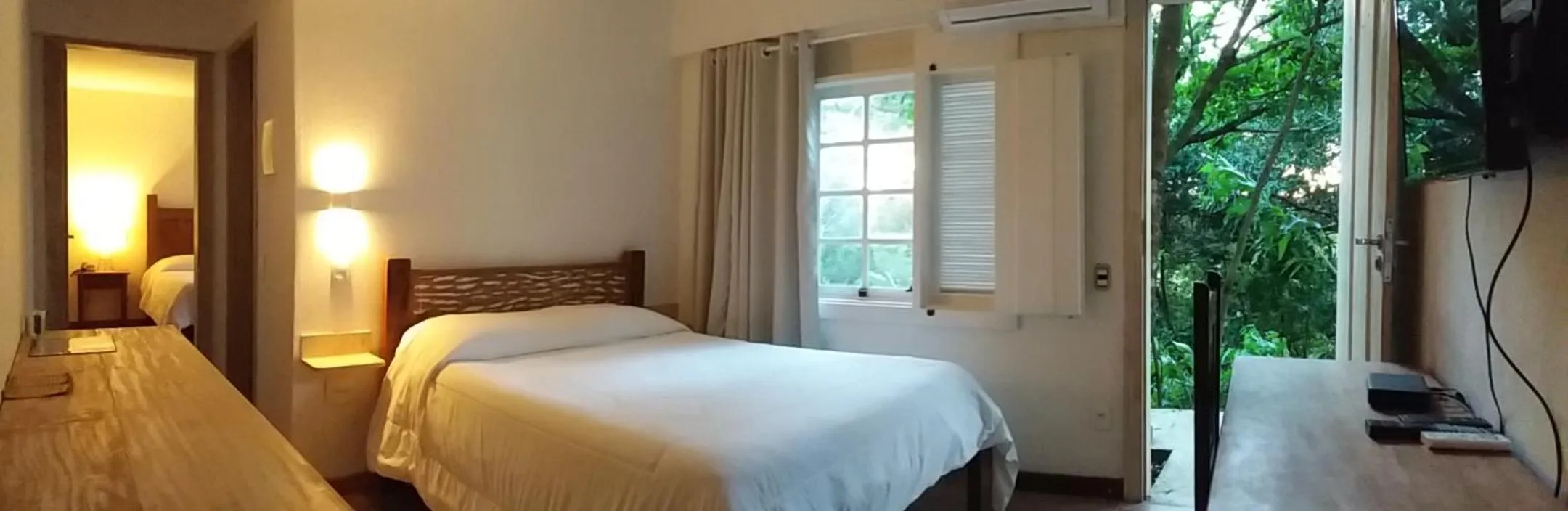 Bed in Pousada Cantares