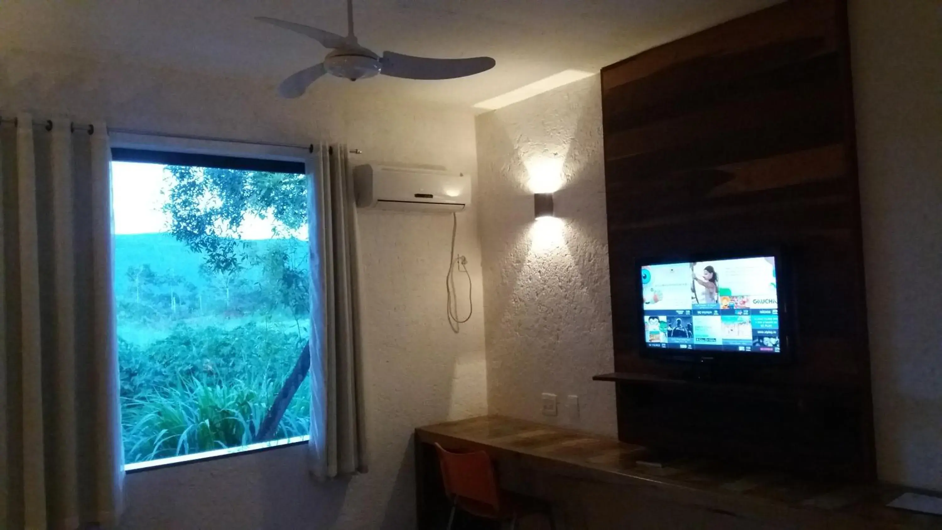 Deluxe Room with Air Condition in Pousada Cantares Deluxe Room with Air Condition in Pousada Cantares