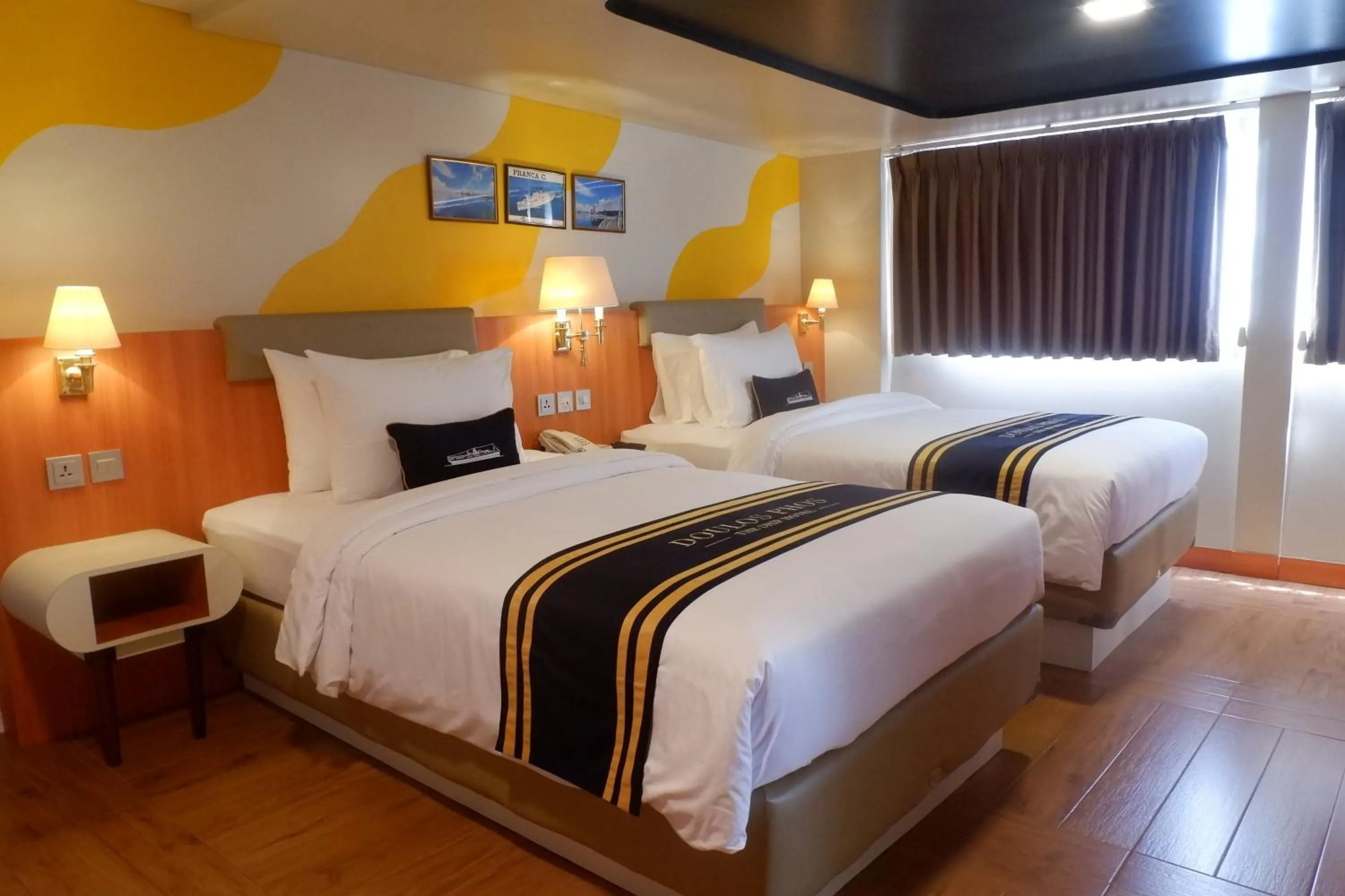 Bed in Doulos Phos The Ship Hotel