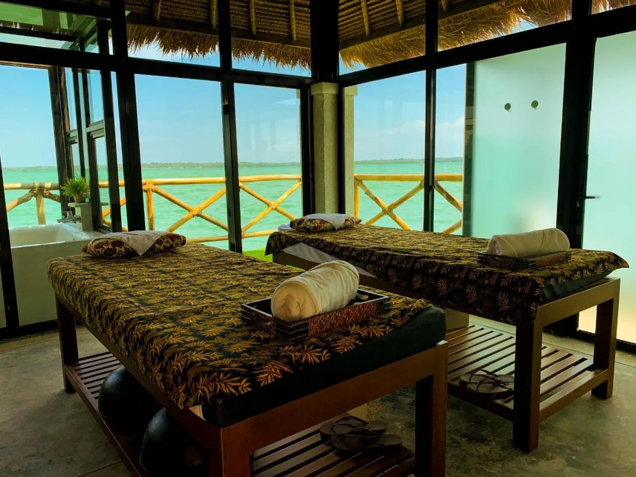 Spa and wellness centre/facilities, Bed in Doulos Phos The Ship Hotel