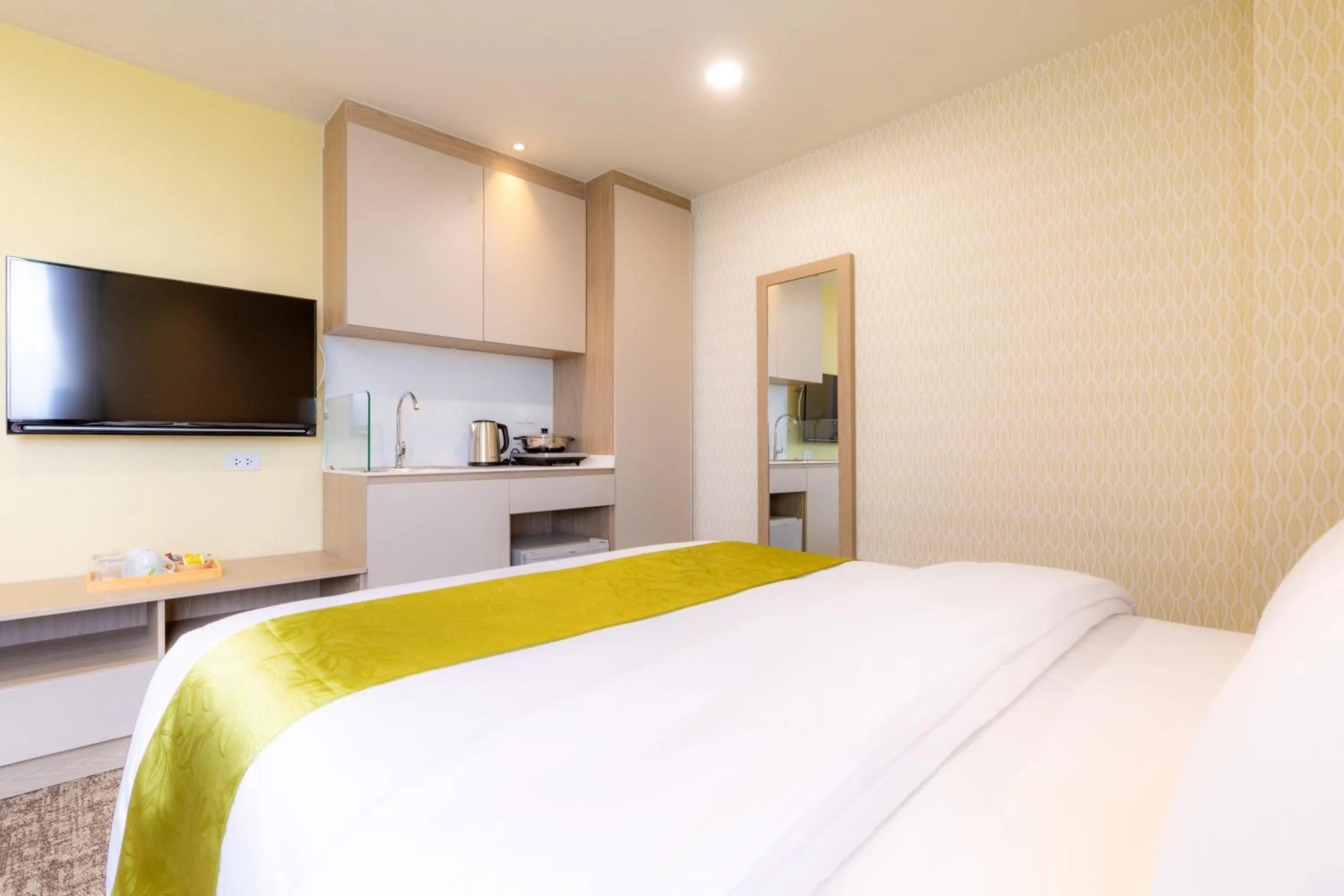 Bedroom, Bed in Hotel Kuretakeso Thailand Sriracha - SHA Extra Plus