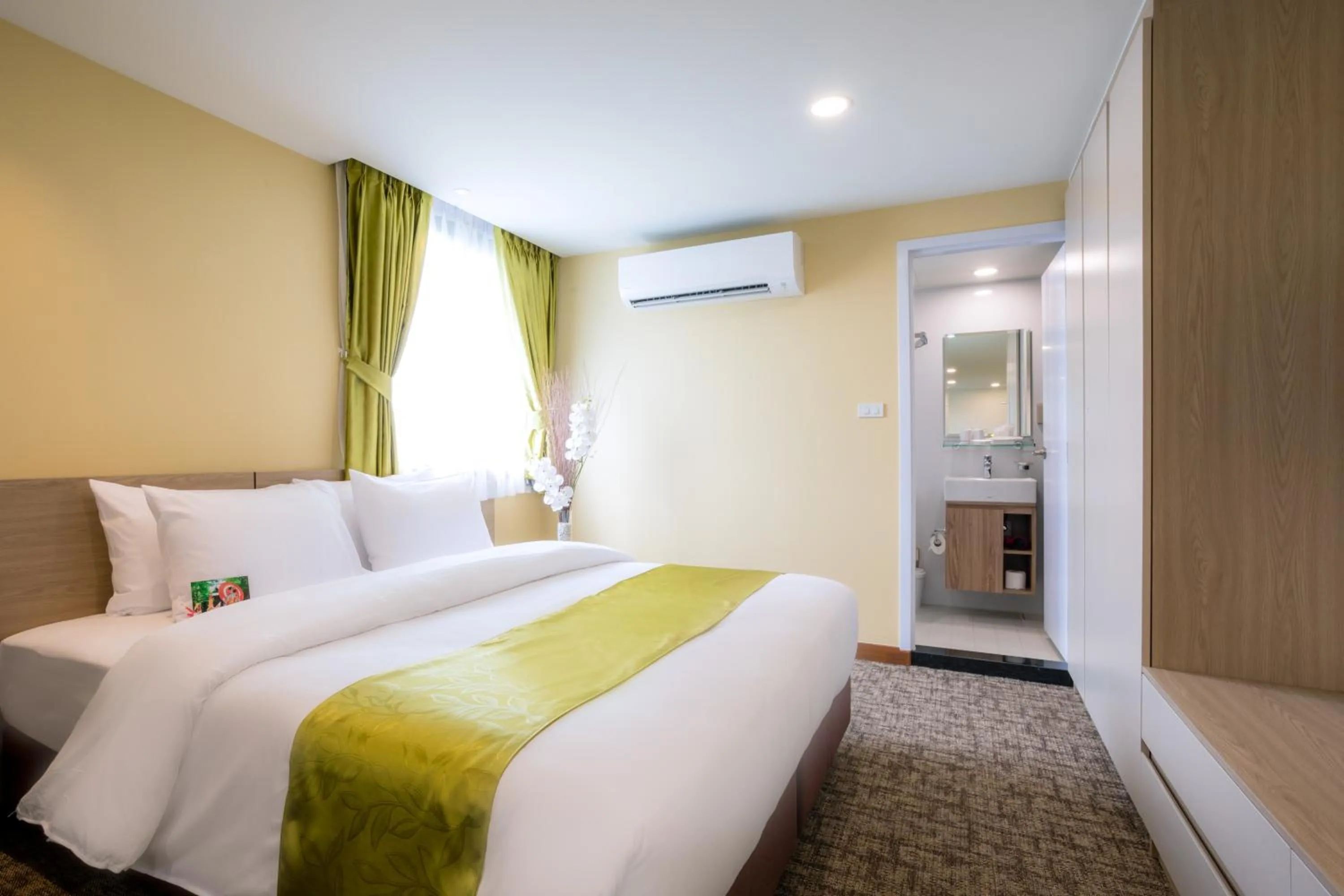 Bed in Hotel Kuretakeso Thailand Sriracha - SHA Extra Plus